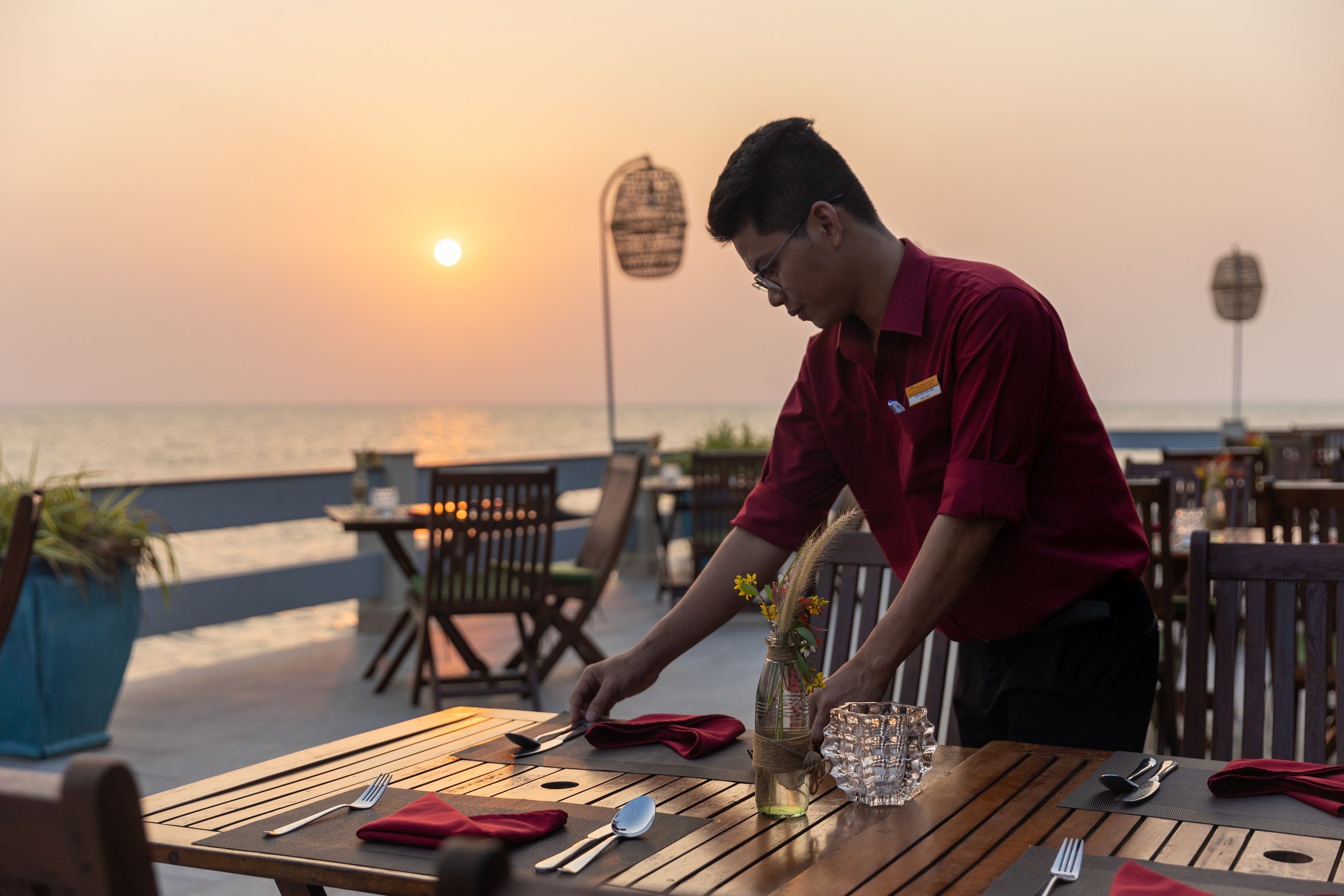 Sunset Restaurant 