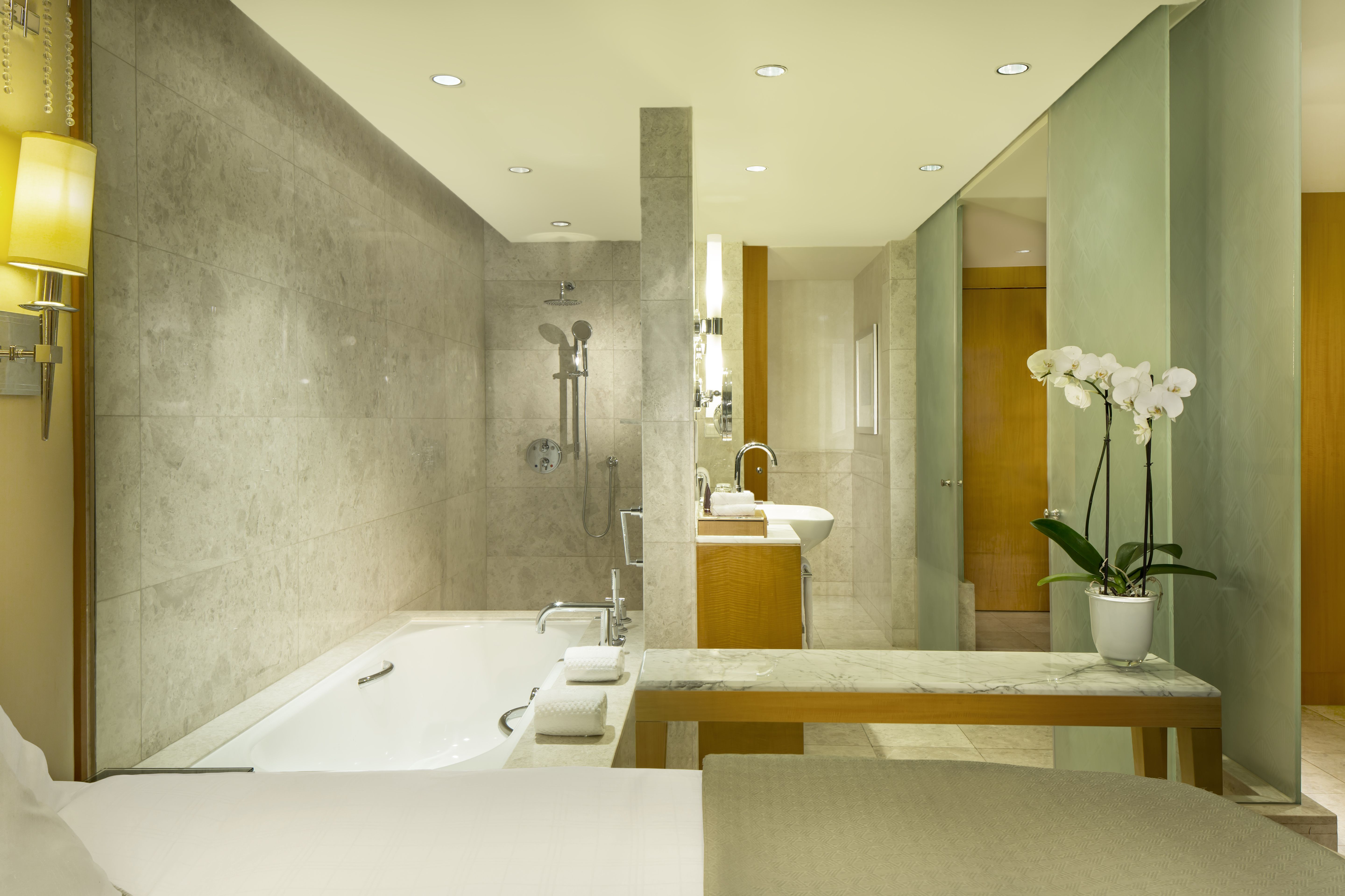 Premier room