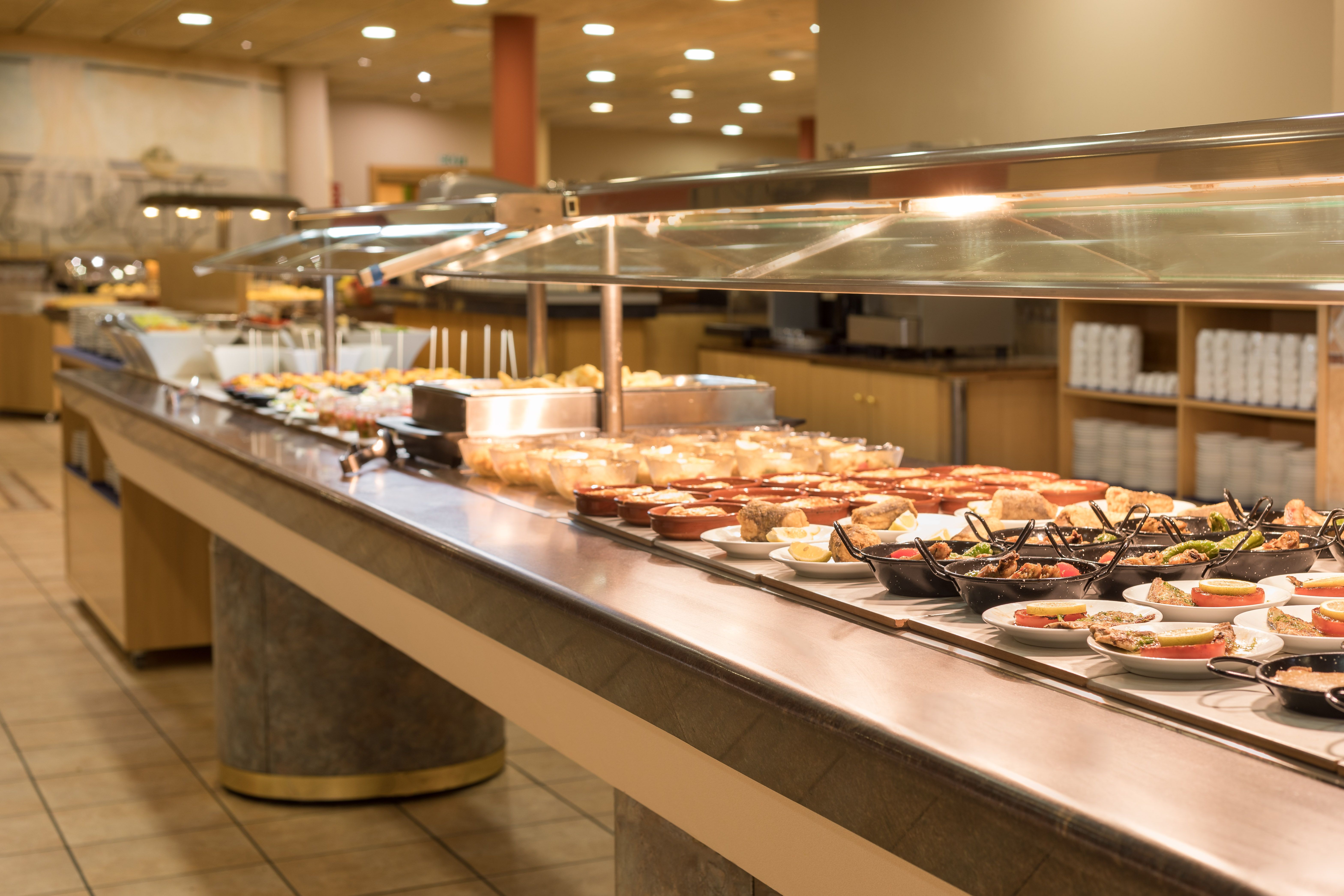 MAIN RESTAURANT