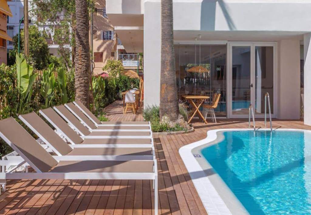 Piscina deschisă