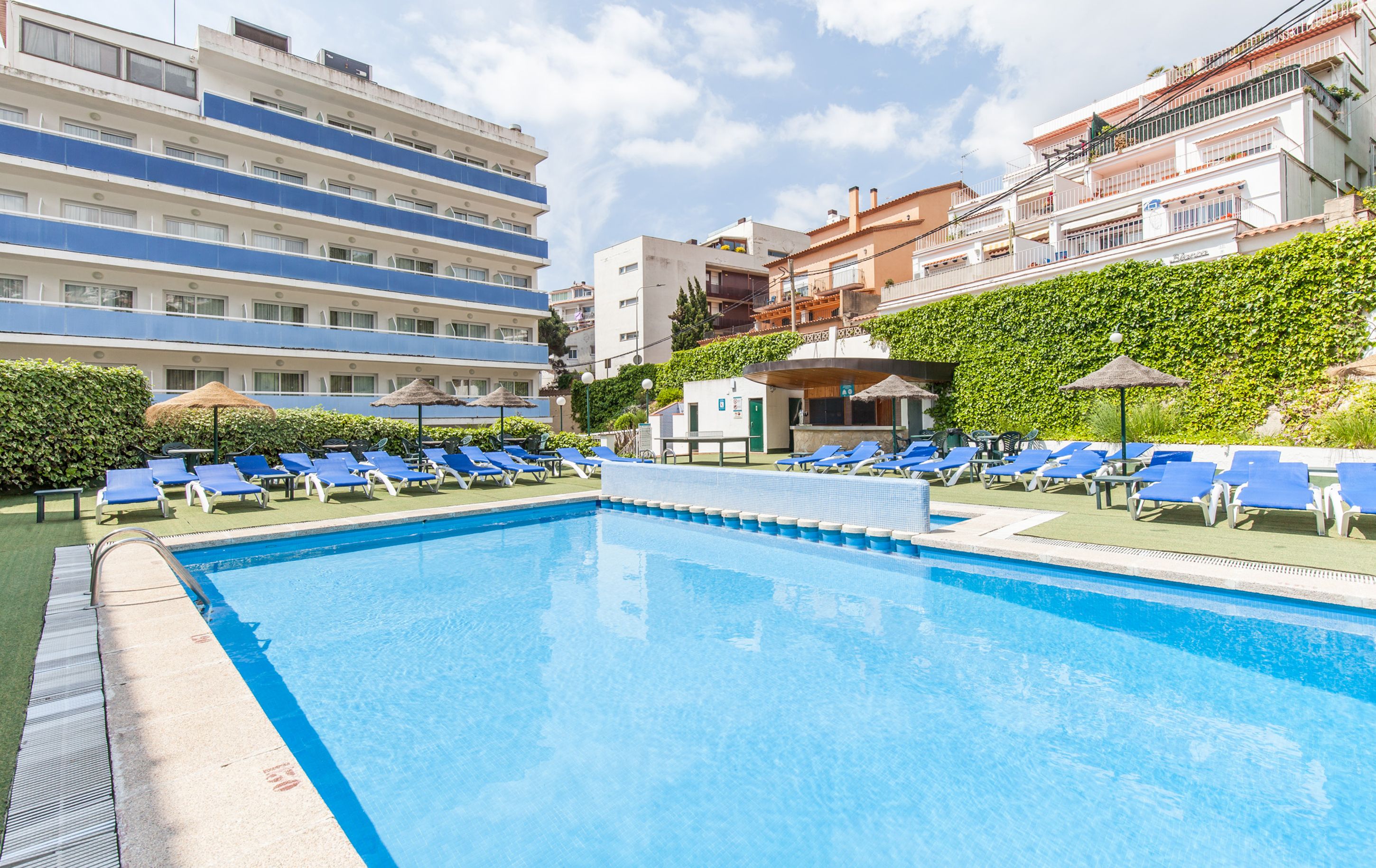 Piscina deschisă