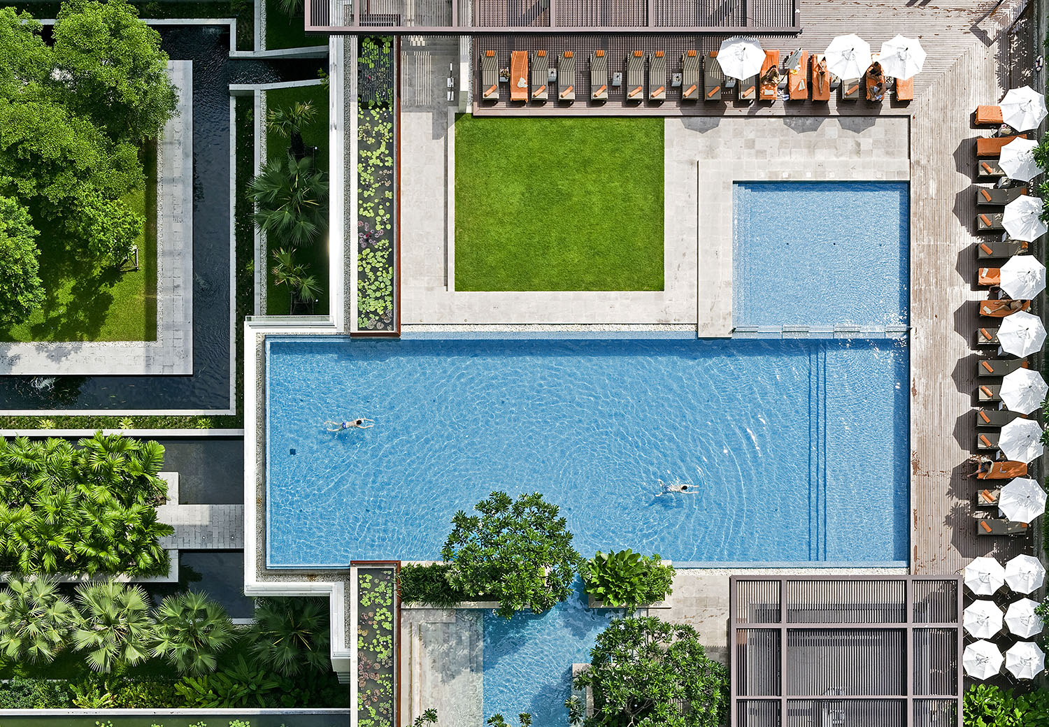 Piscina deschisă