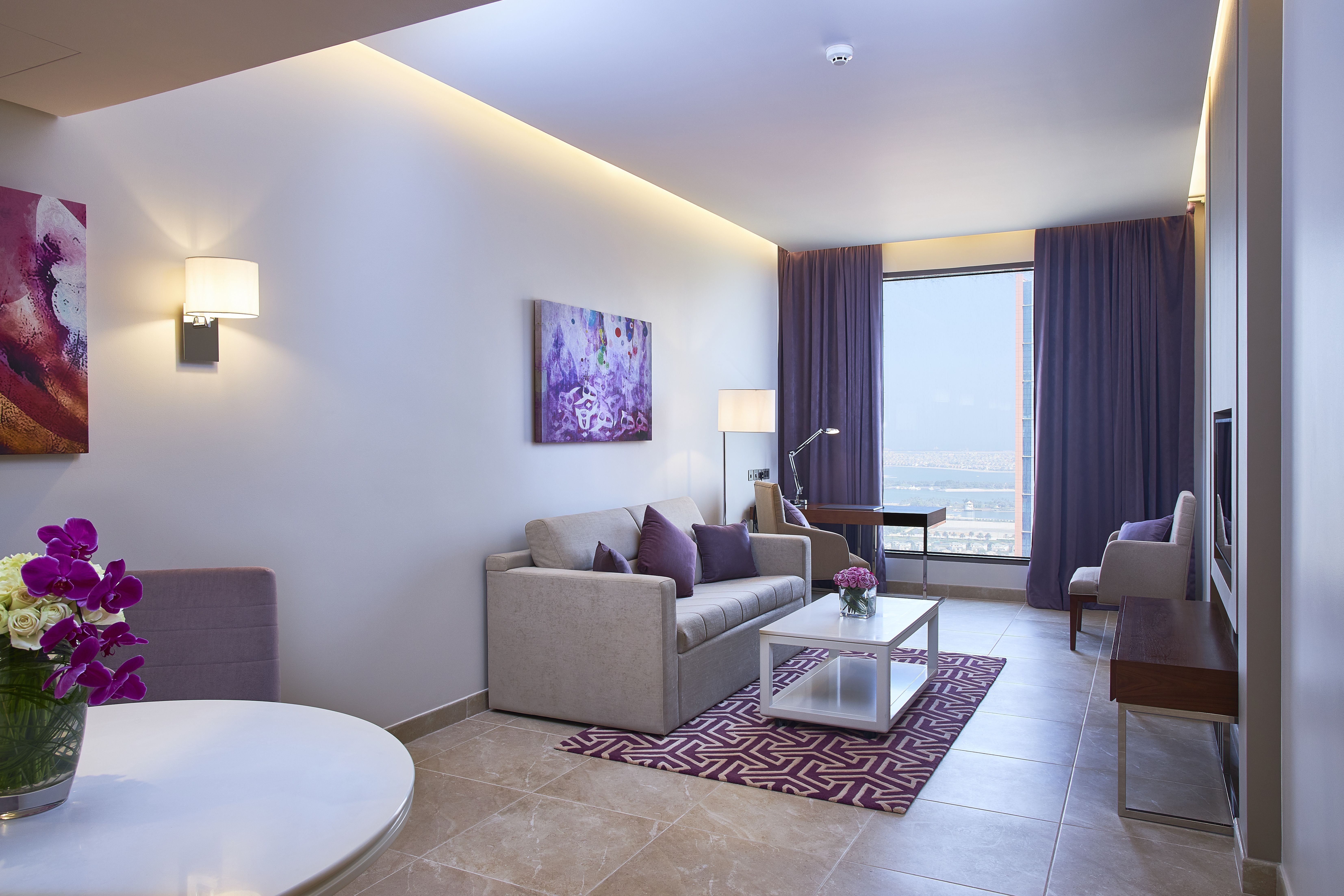 1 Bedroom Suite City View