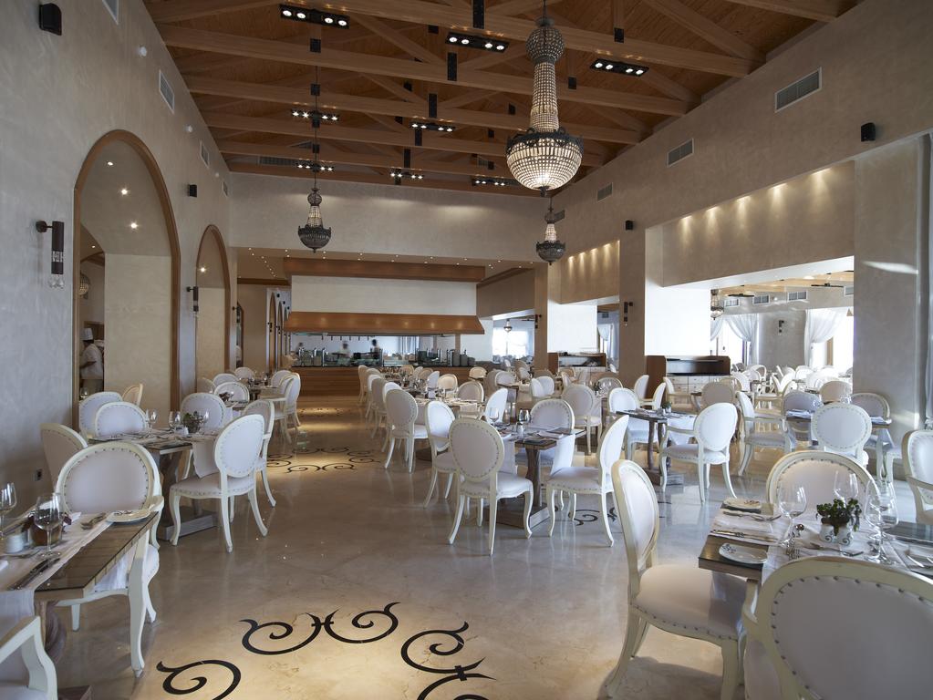 Mitsis Blue Domes Exclusive Resort & Spa55.jpg