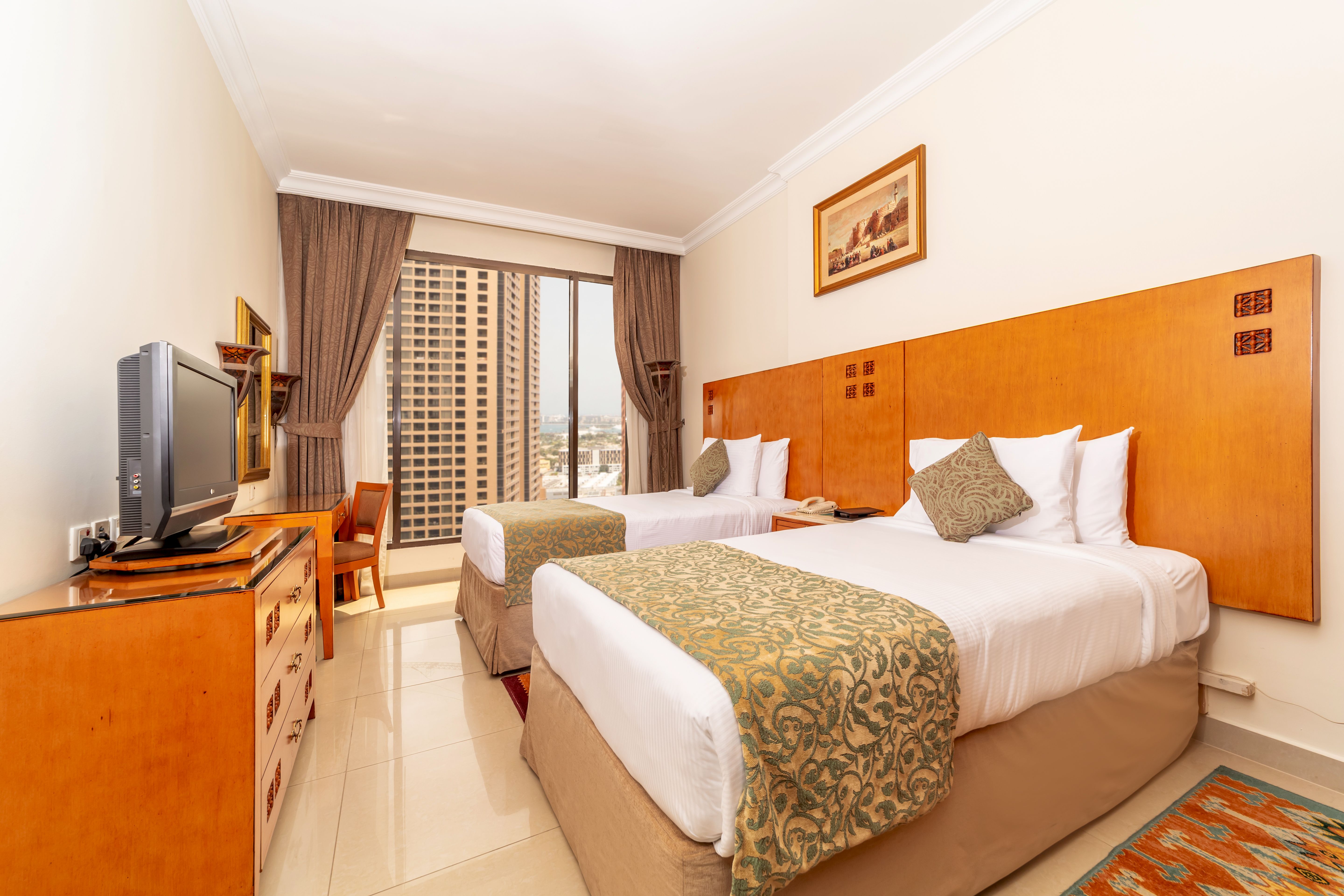 2 Bedroom Apartment City View