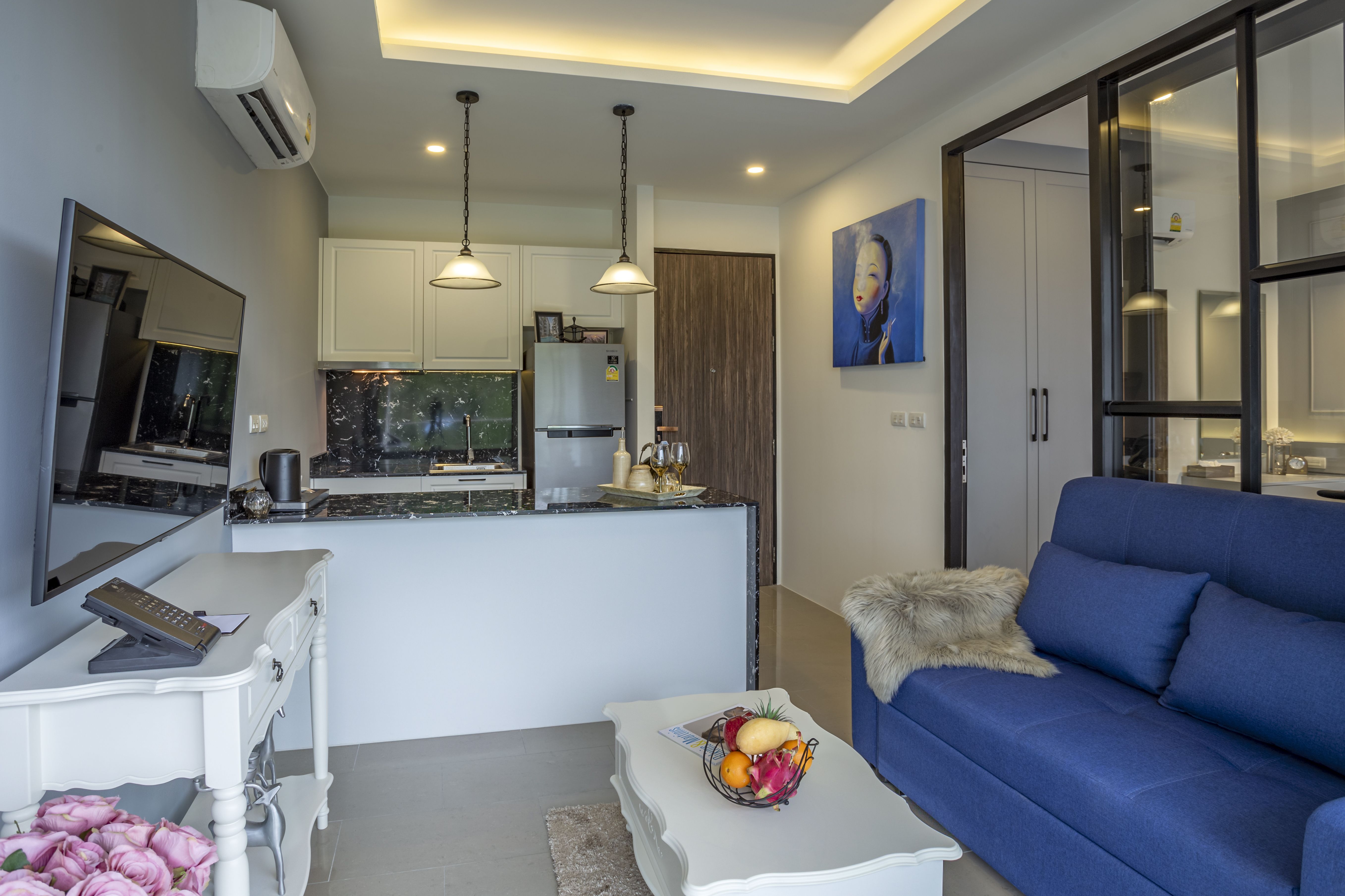 ONE BEDROOM SUITE