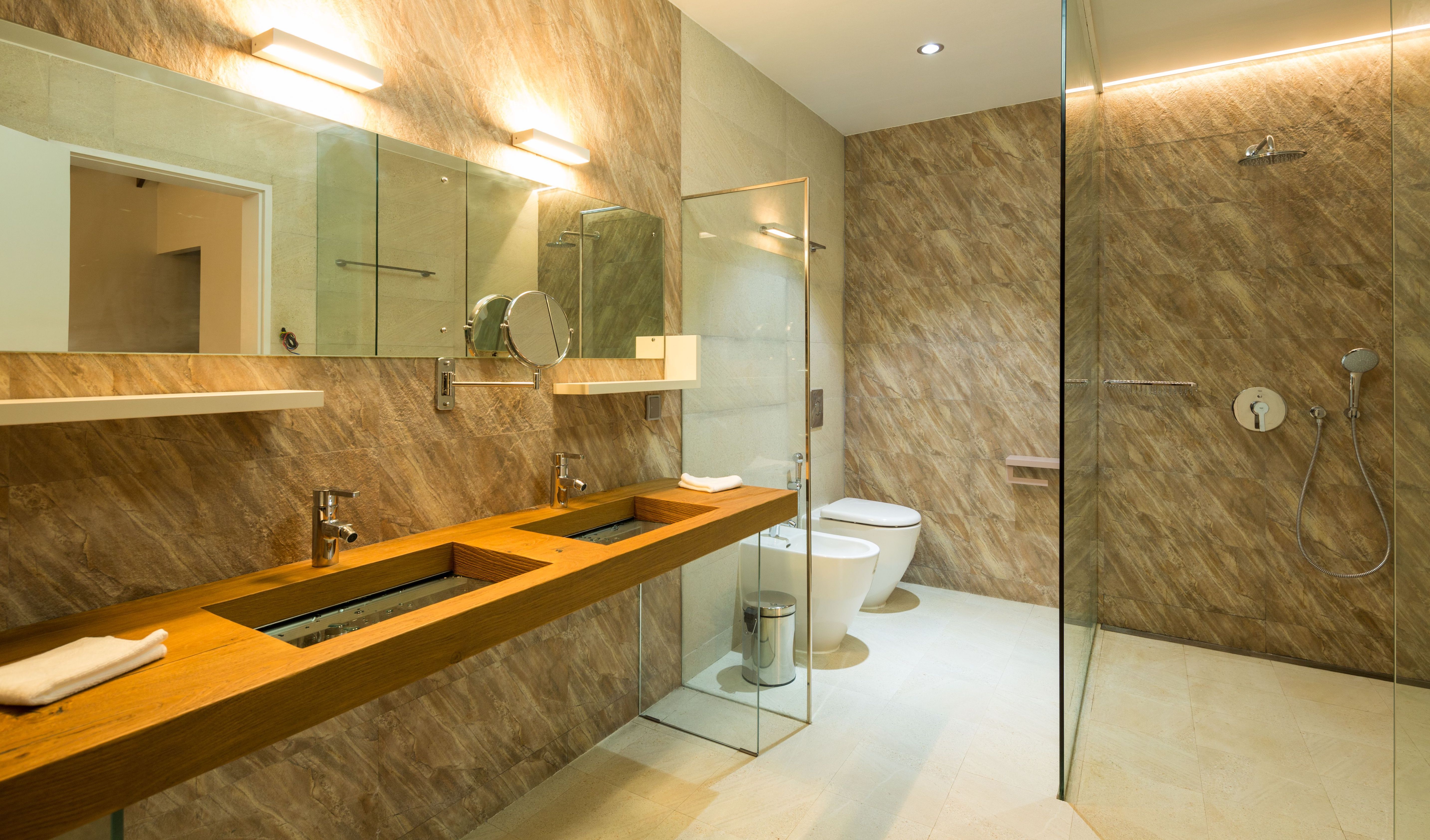 Lagoon Suite