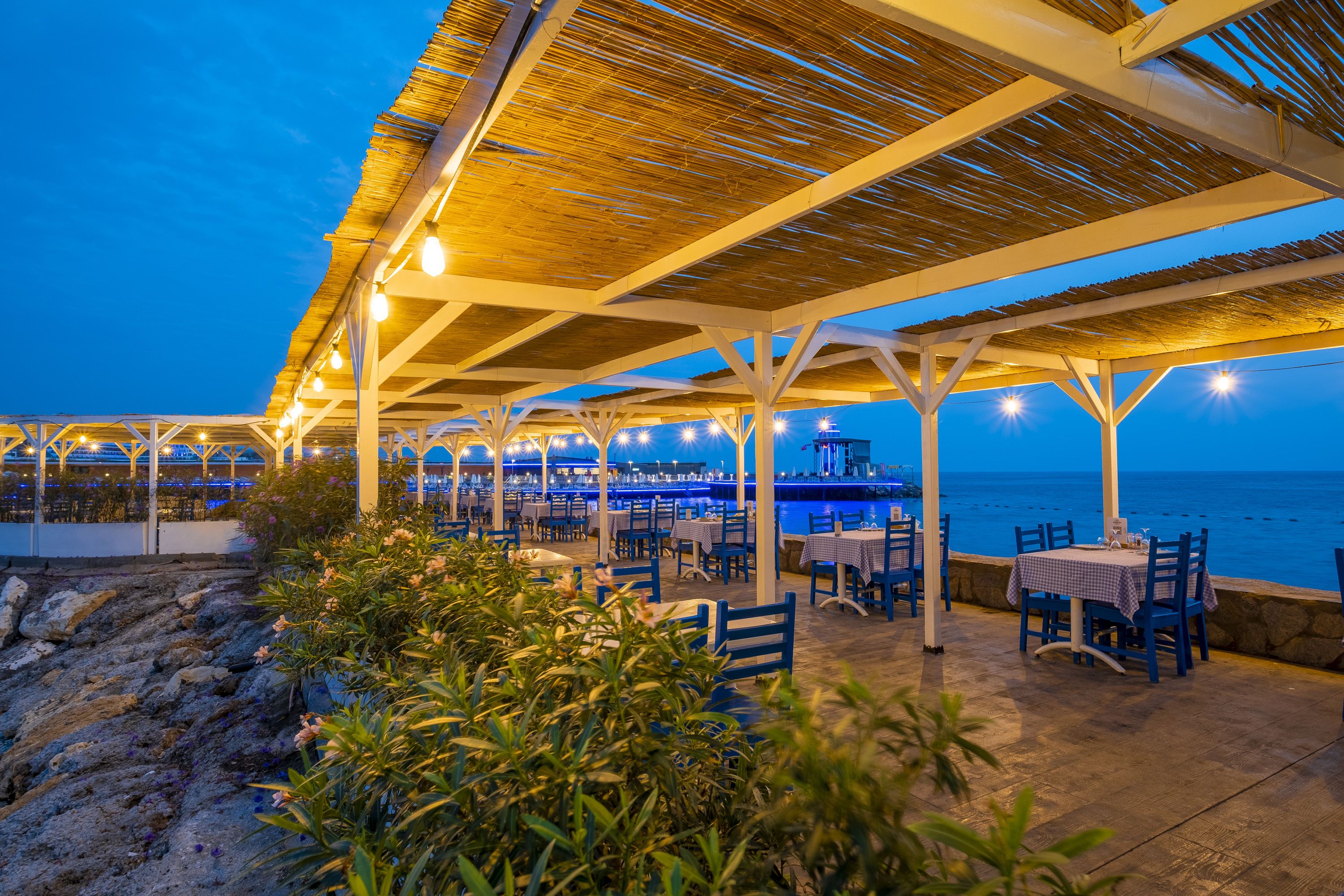LOC'AL RESTAURANT