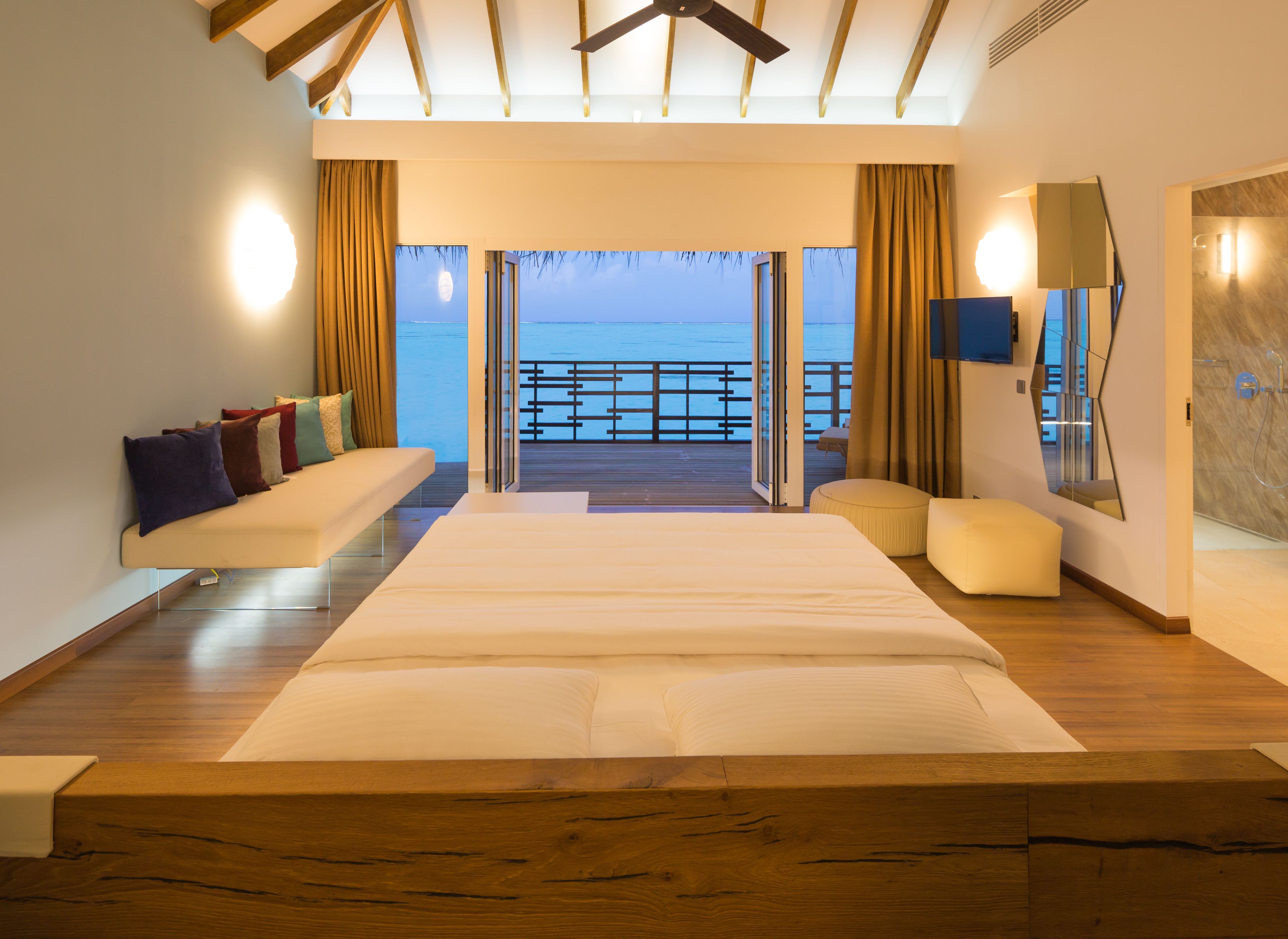 Lagoon Villa