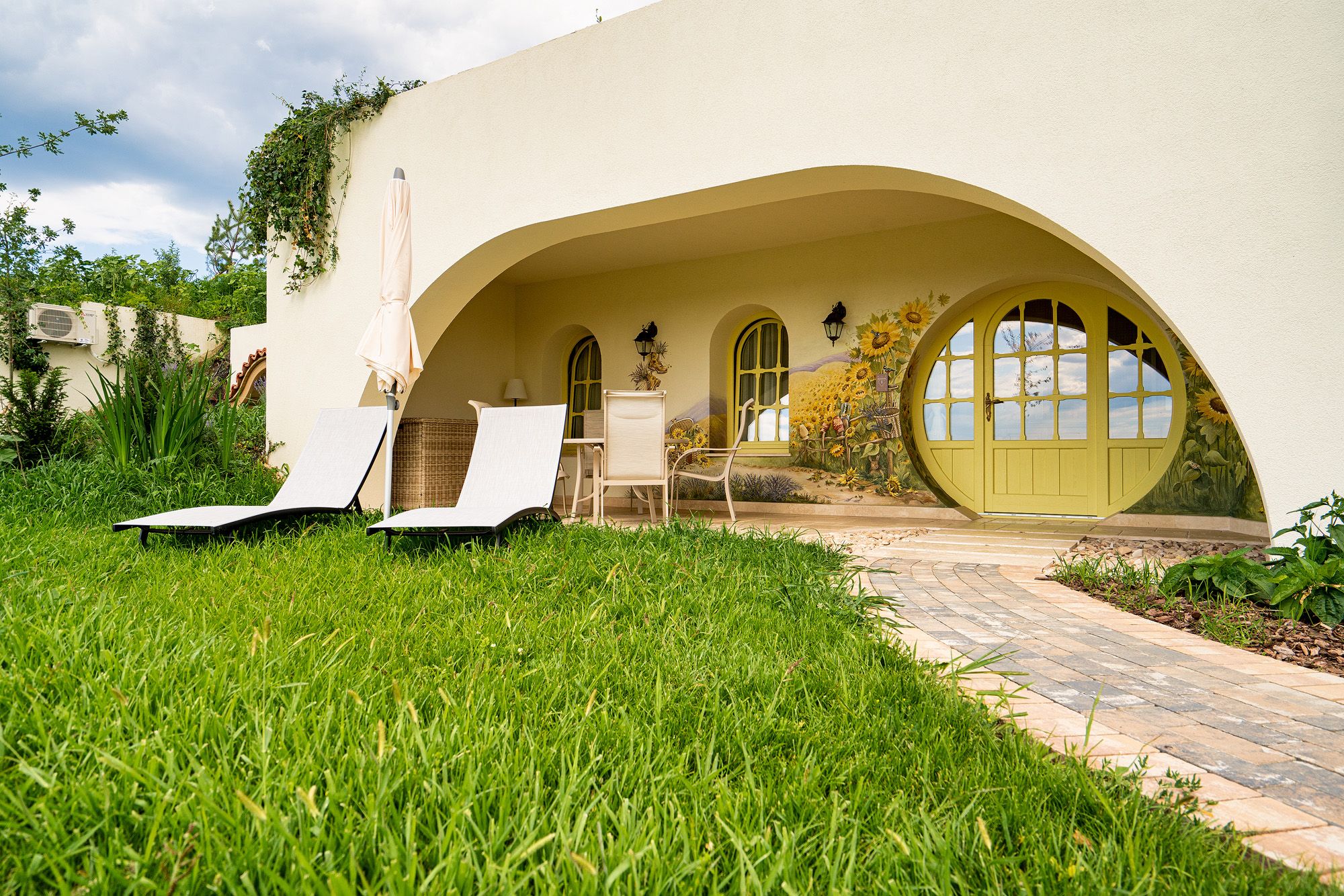 BUNGALOW JUNIOR SUITE TWIN