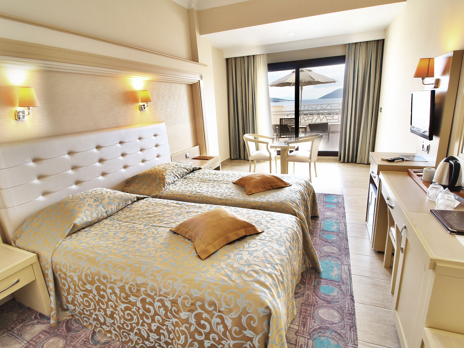 DELUXE ROOM SEA VIEW WITH TERRACE