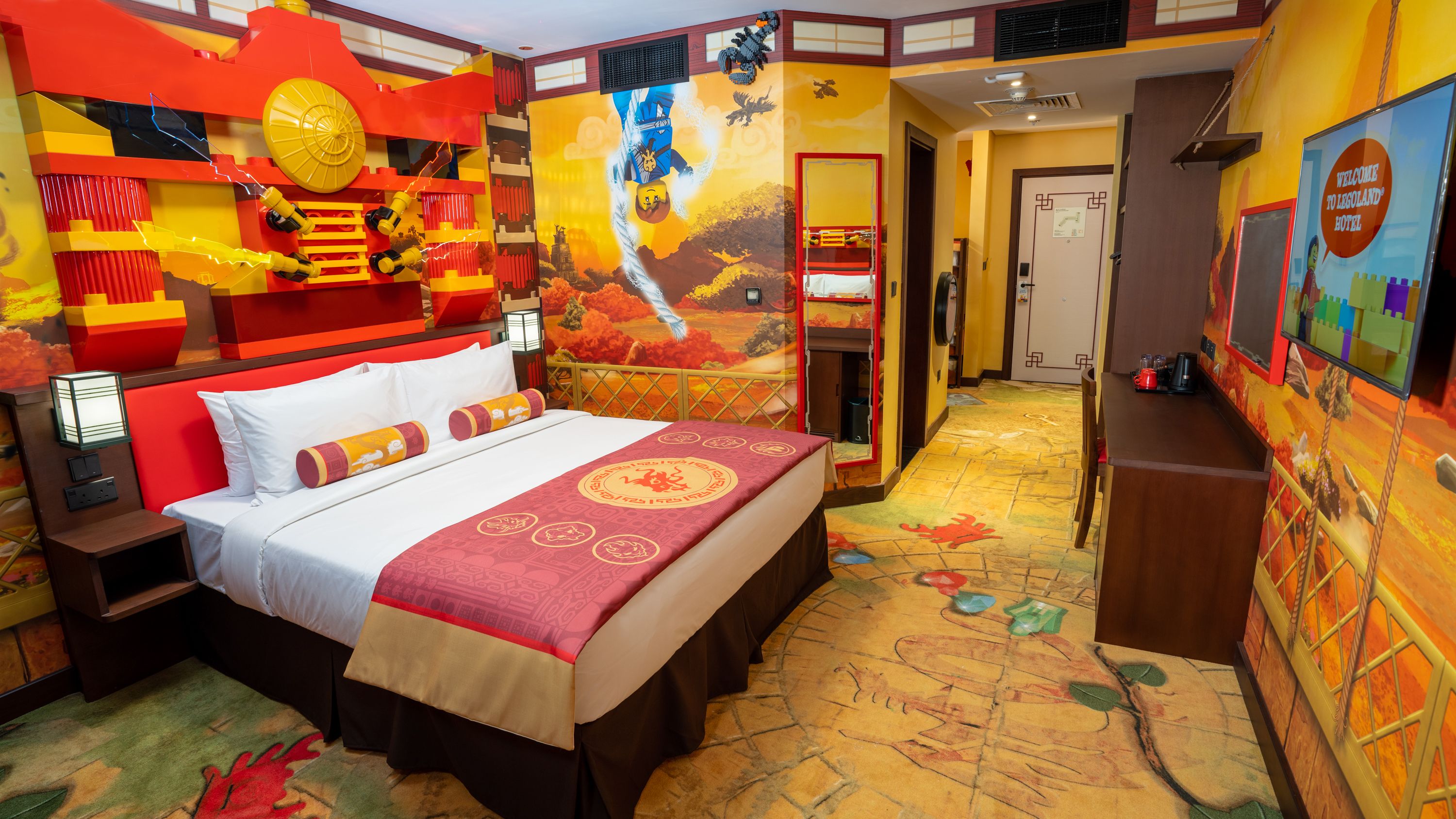 Run of the house (Fully Themed Room)