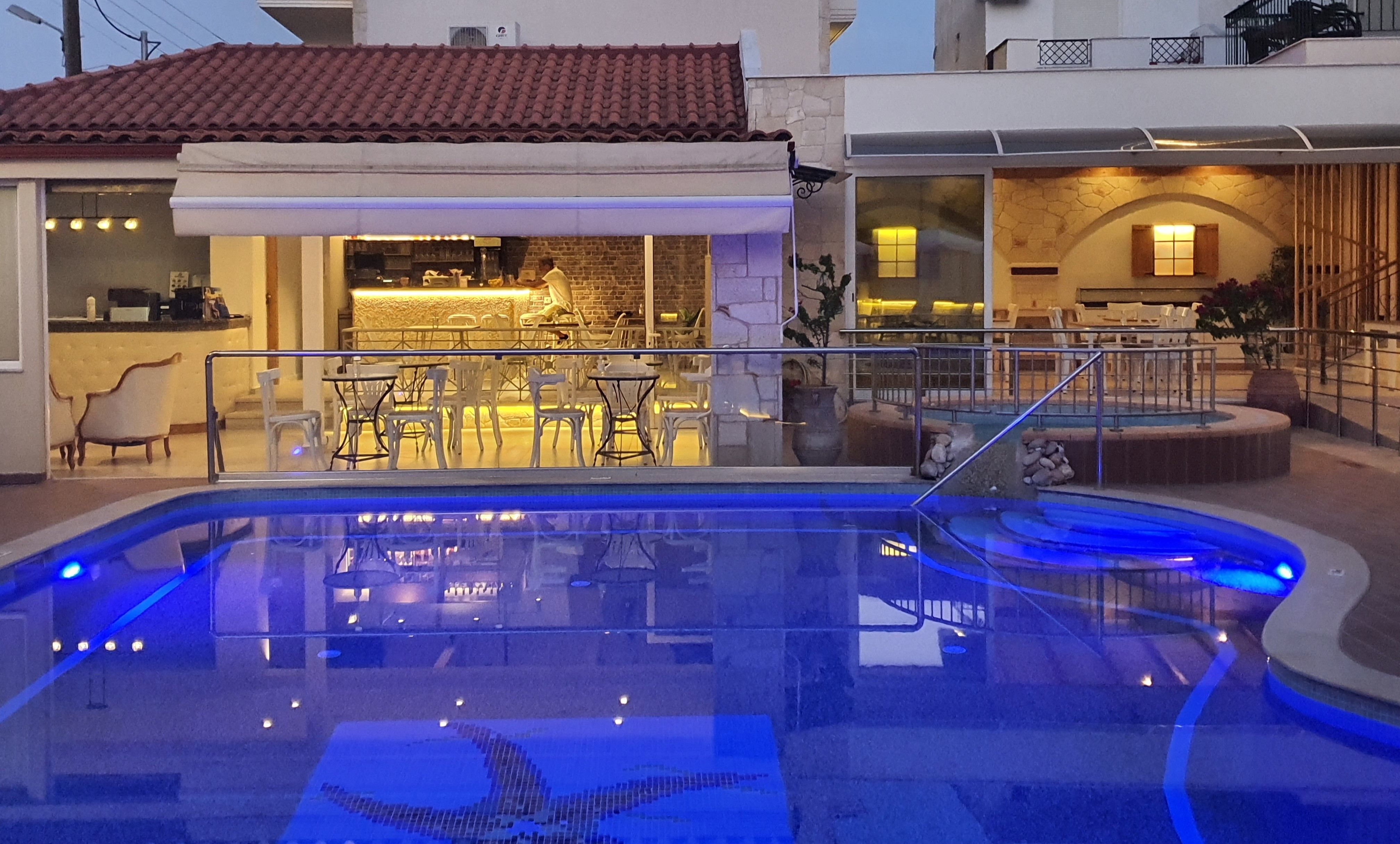 Piscina deschisă