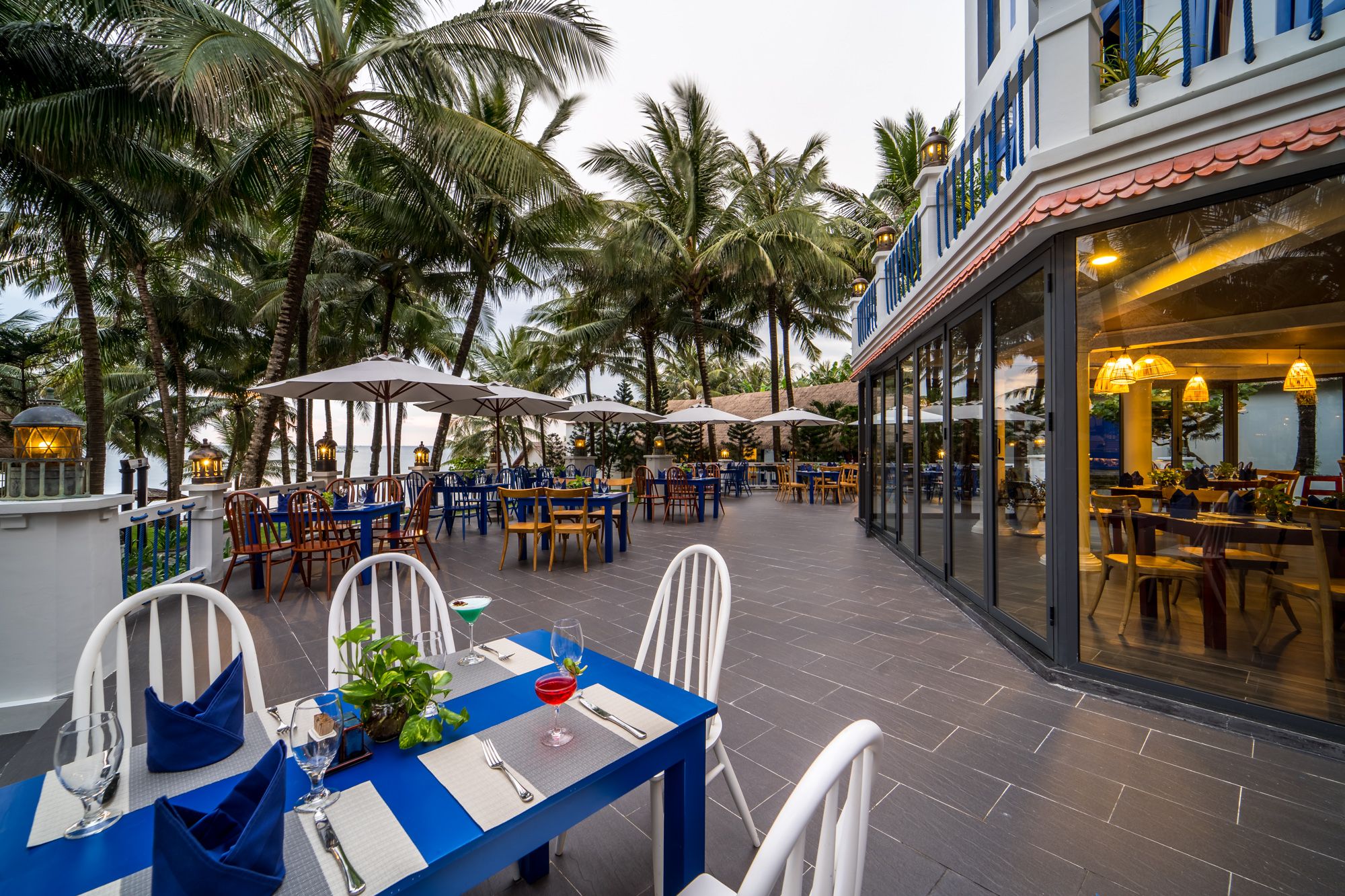 "Bistrot  Le Jardin Bleu"