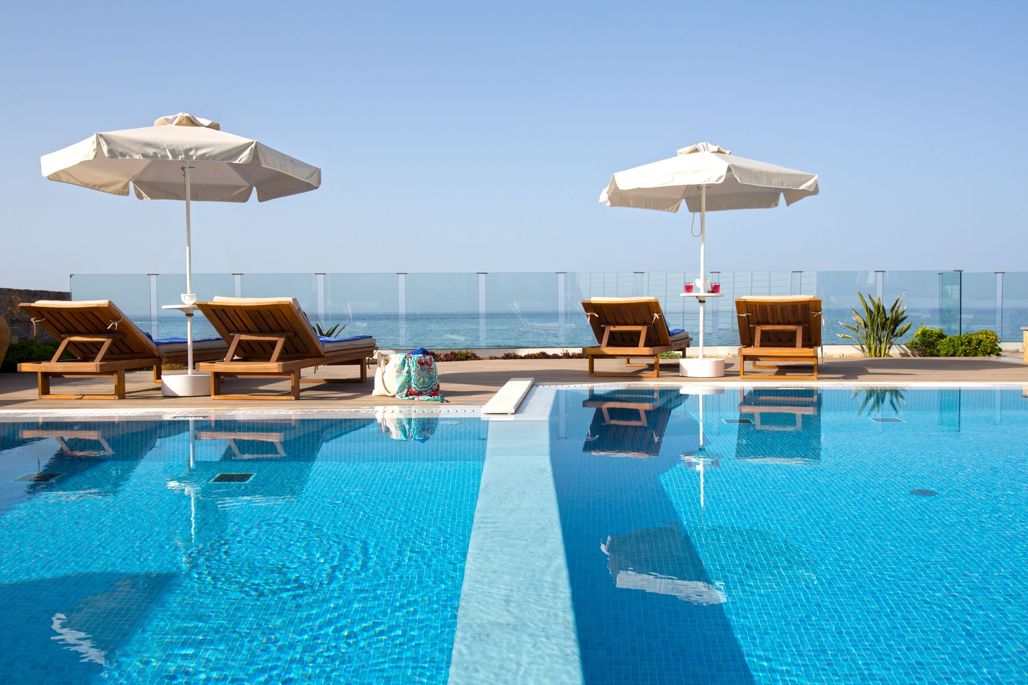 Dream Villa Athena-2 bedrooms Beach Front with private pool