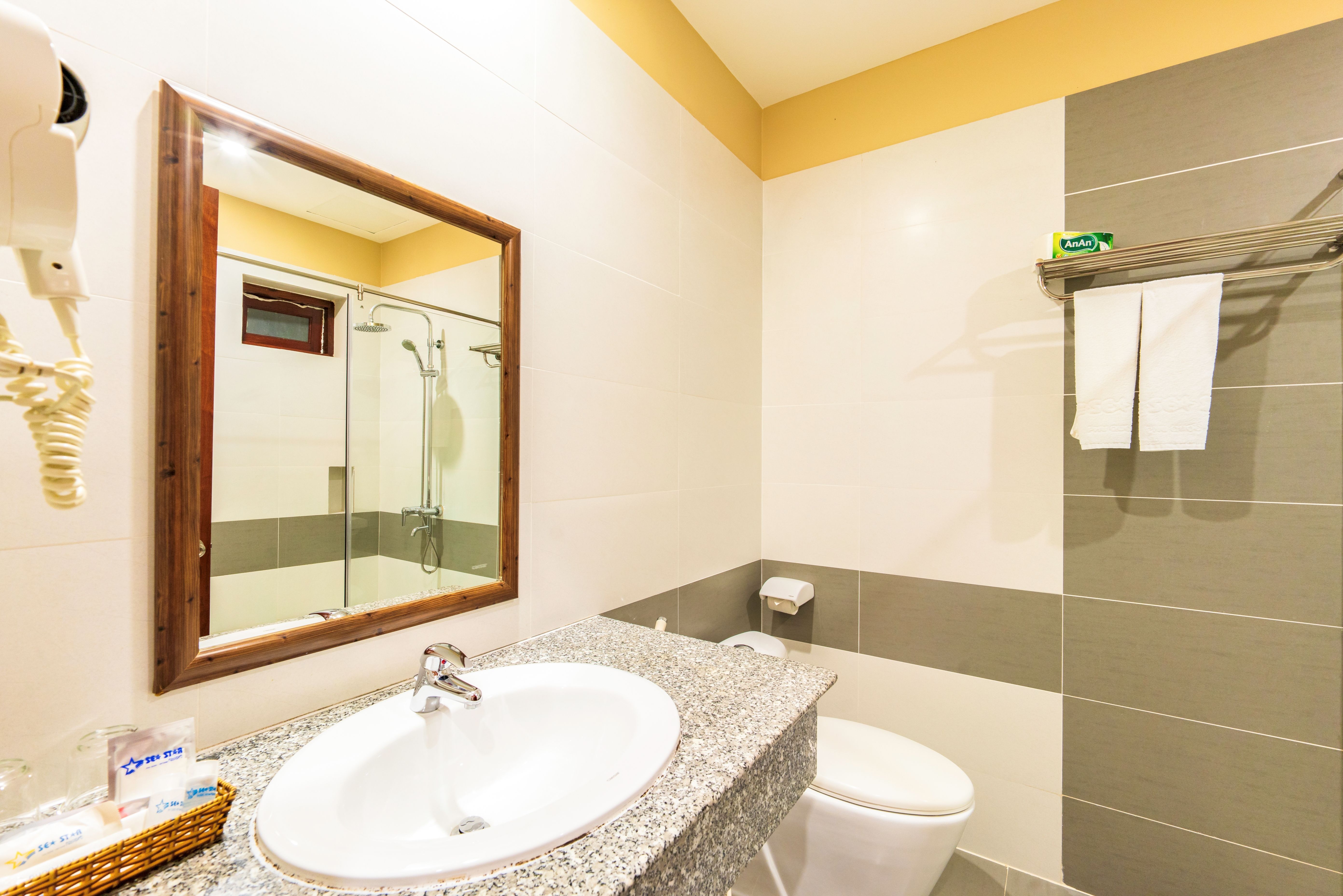  ROOM DELUXE WITH BALCONY GARDENVIEW