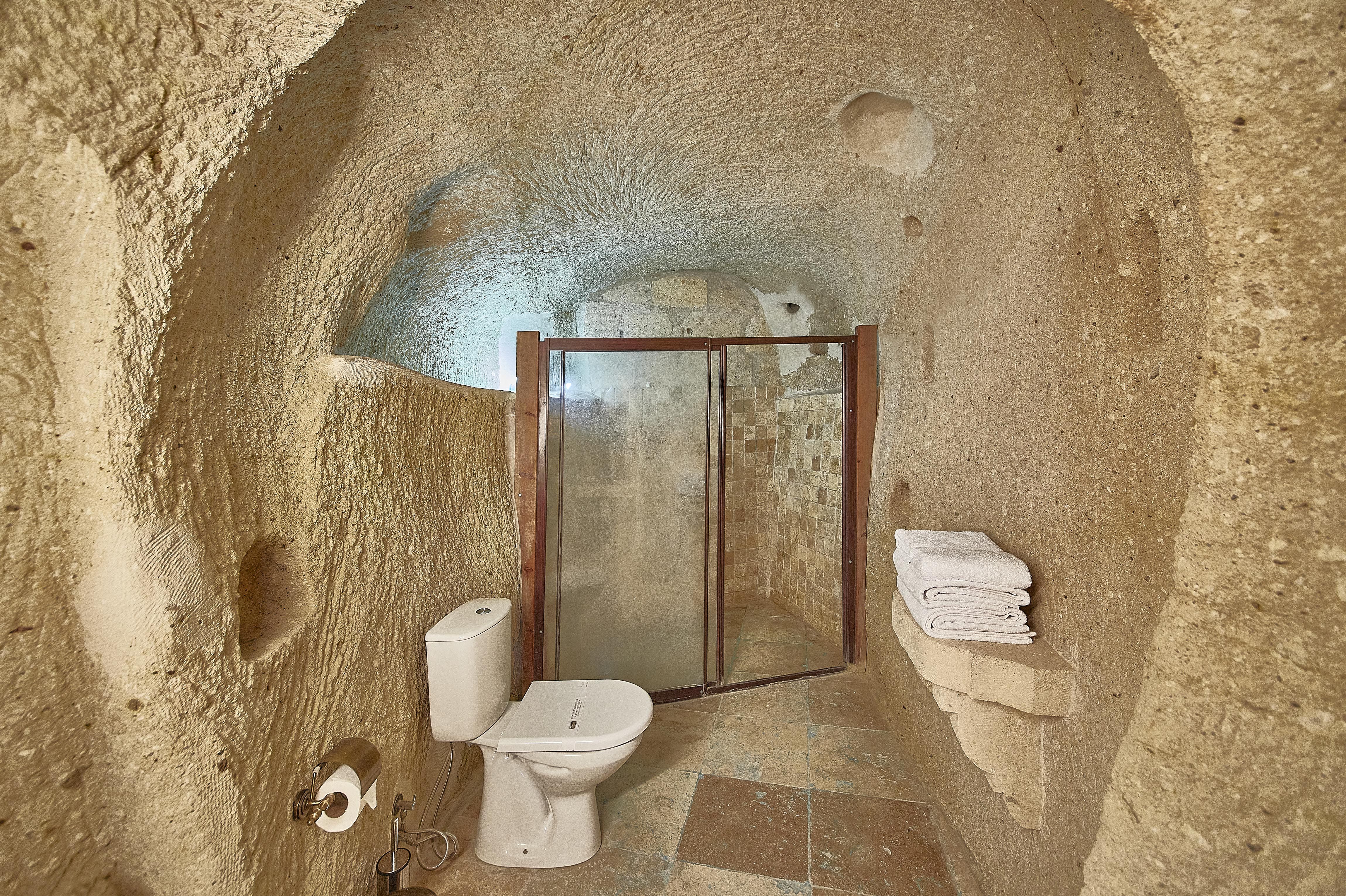 JUNIOR SUITE ROOM