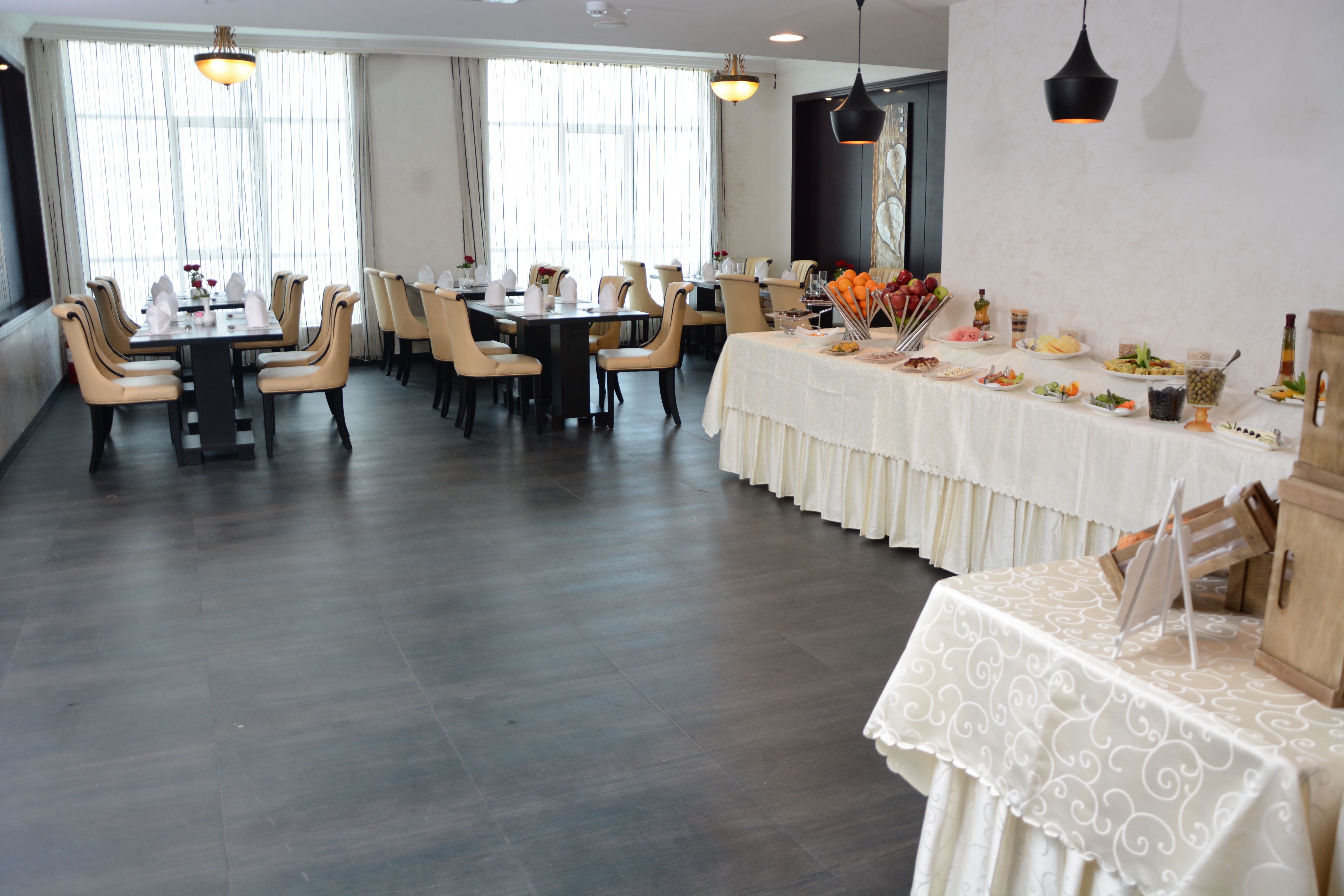 LAGOON RESTAURANT
