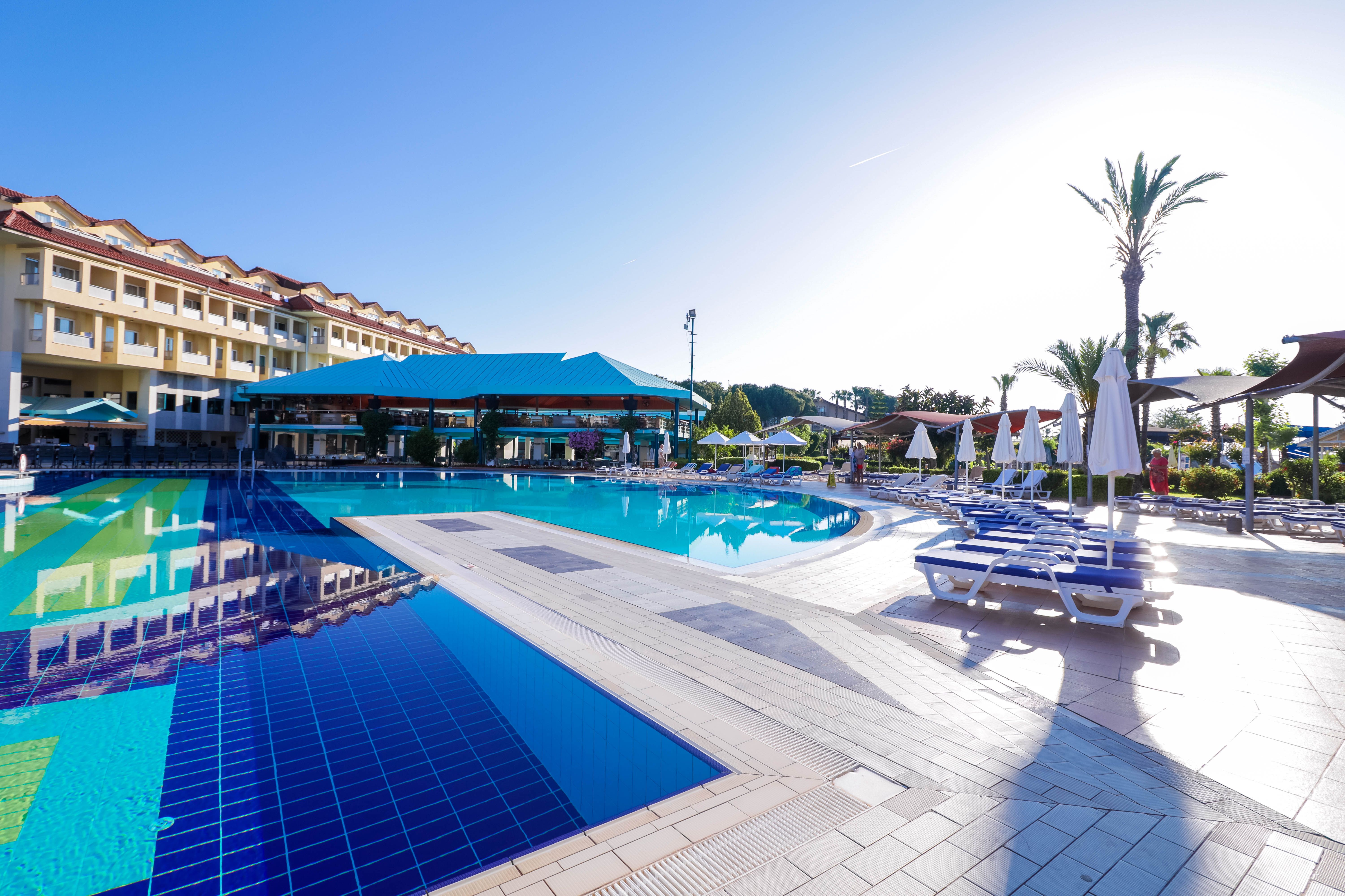 Piscina deschisă