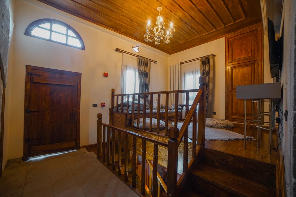 QUEEN DELUXE ROOM 