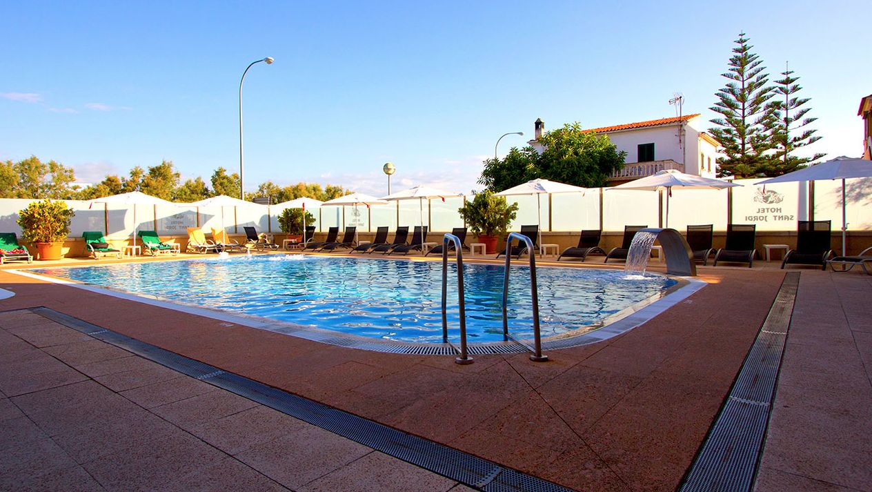Piscina deschisă