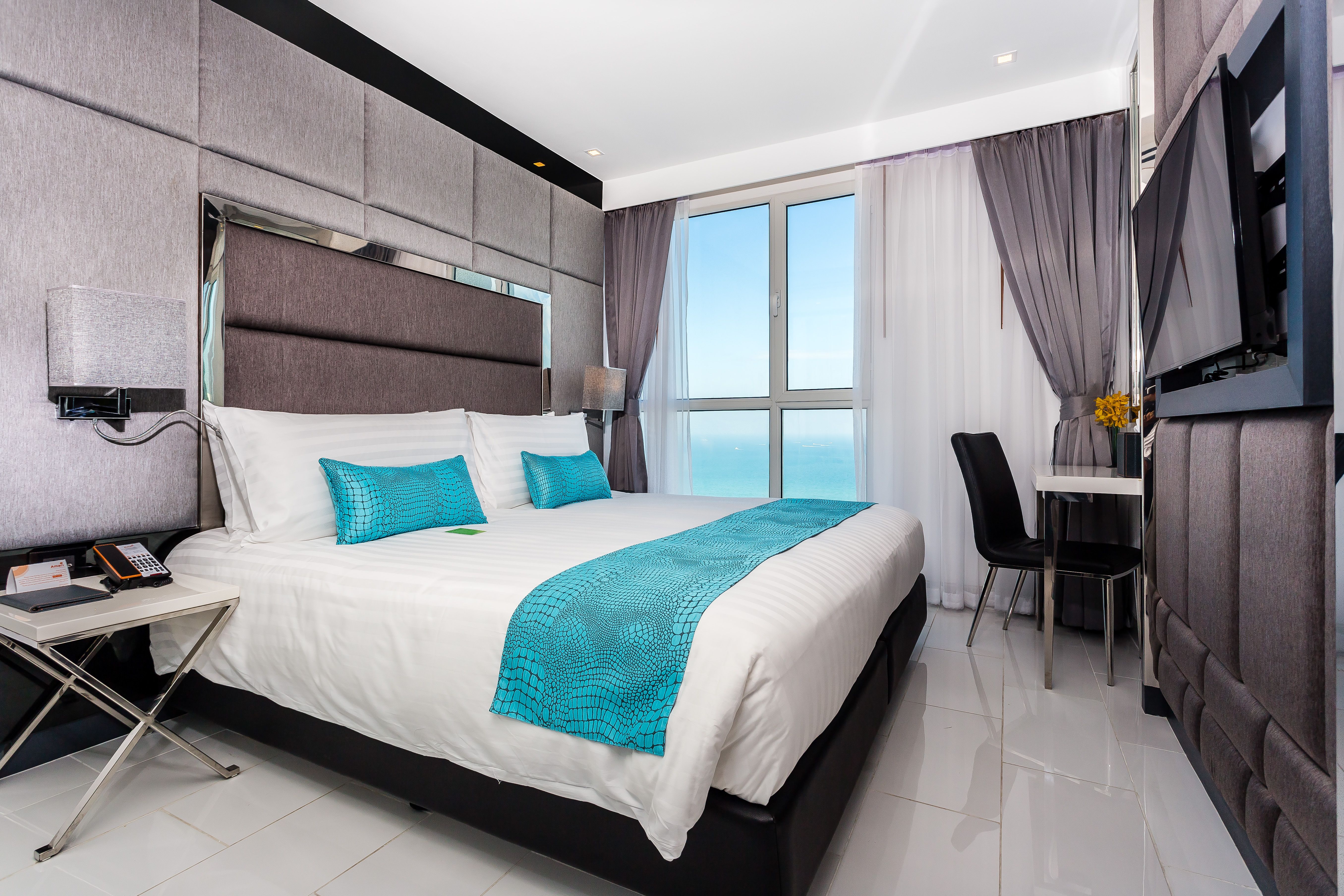 One Bedroom Suite