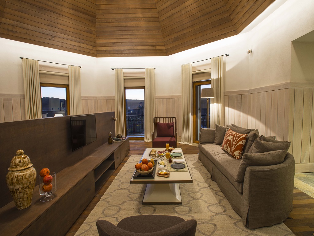 Suite Room
