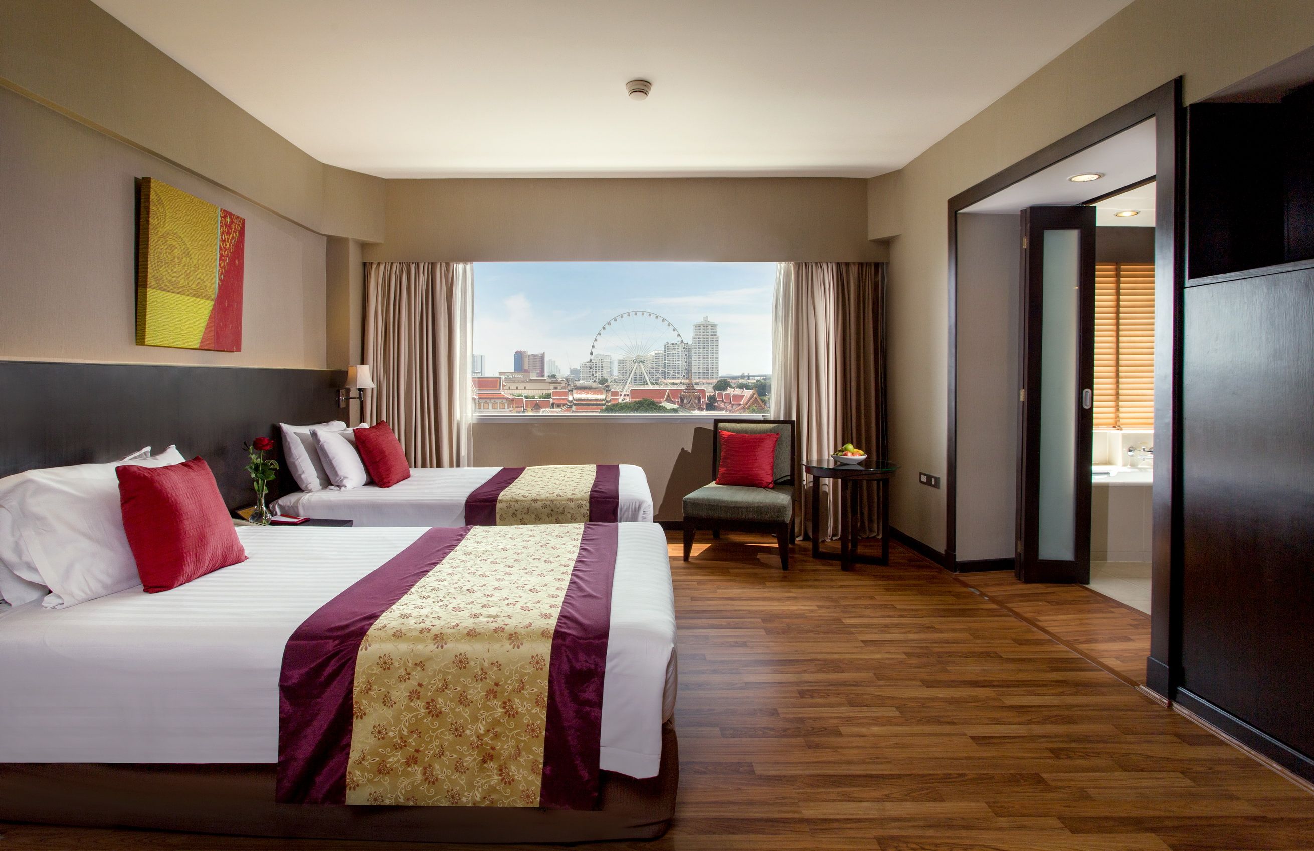 Grand Deluxe Room