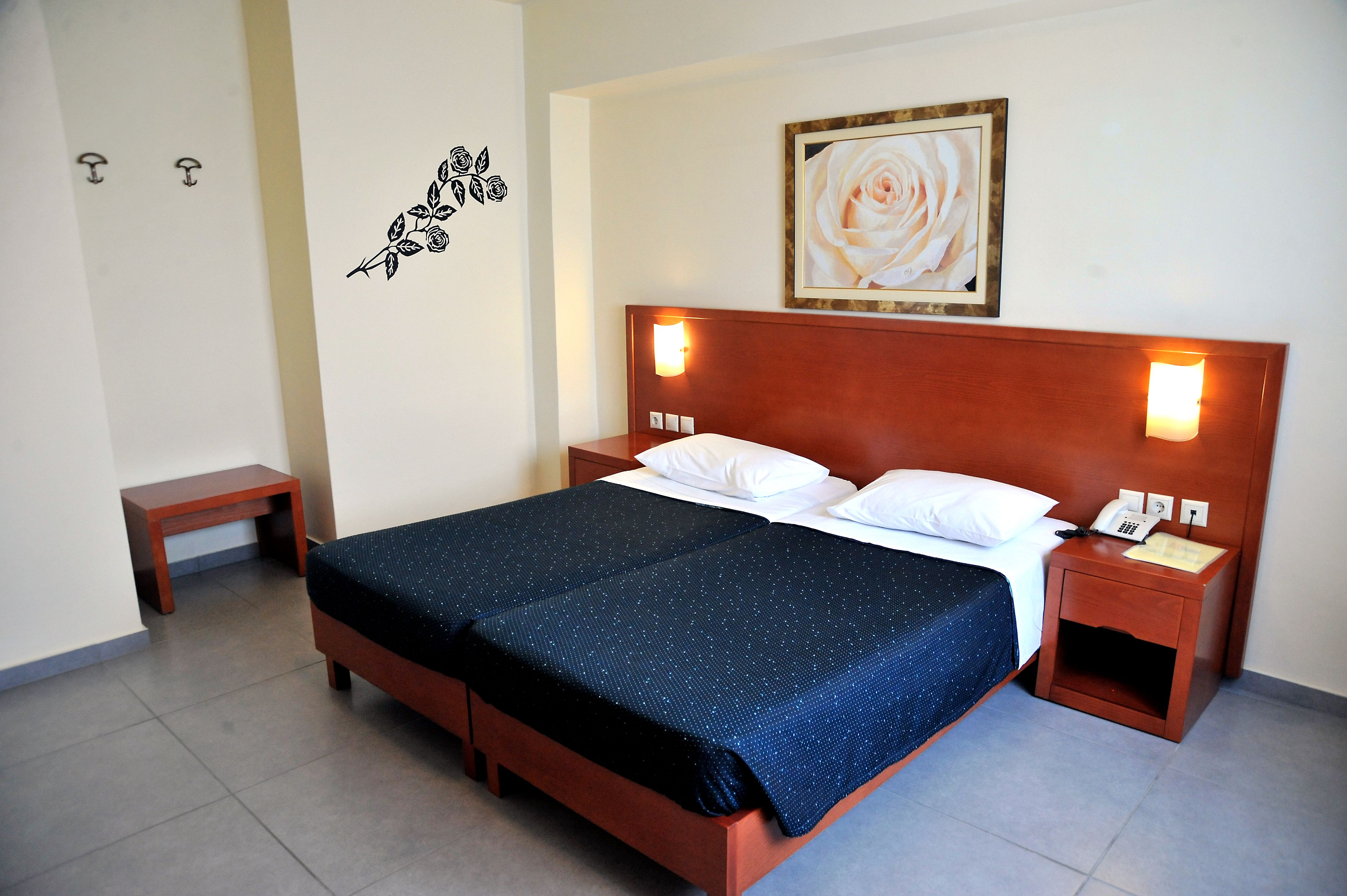 ONE BEDROOM SUITE SEA VIEW 