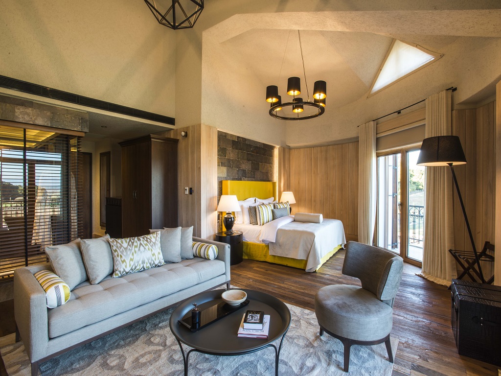 Suite Room