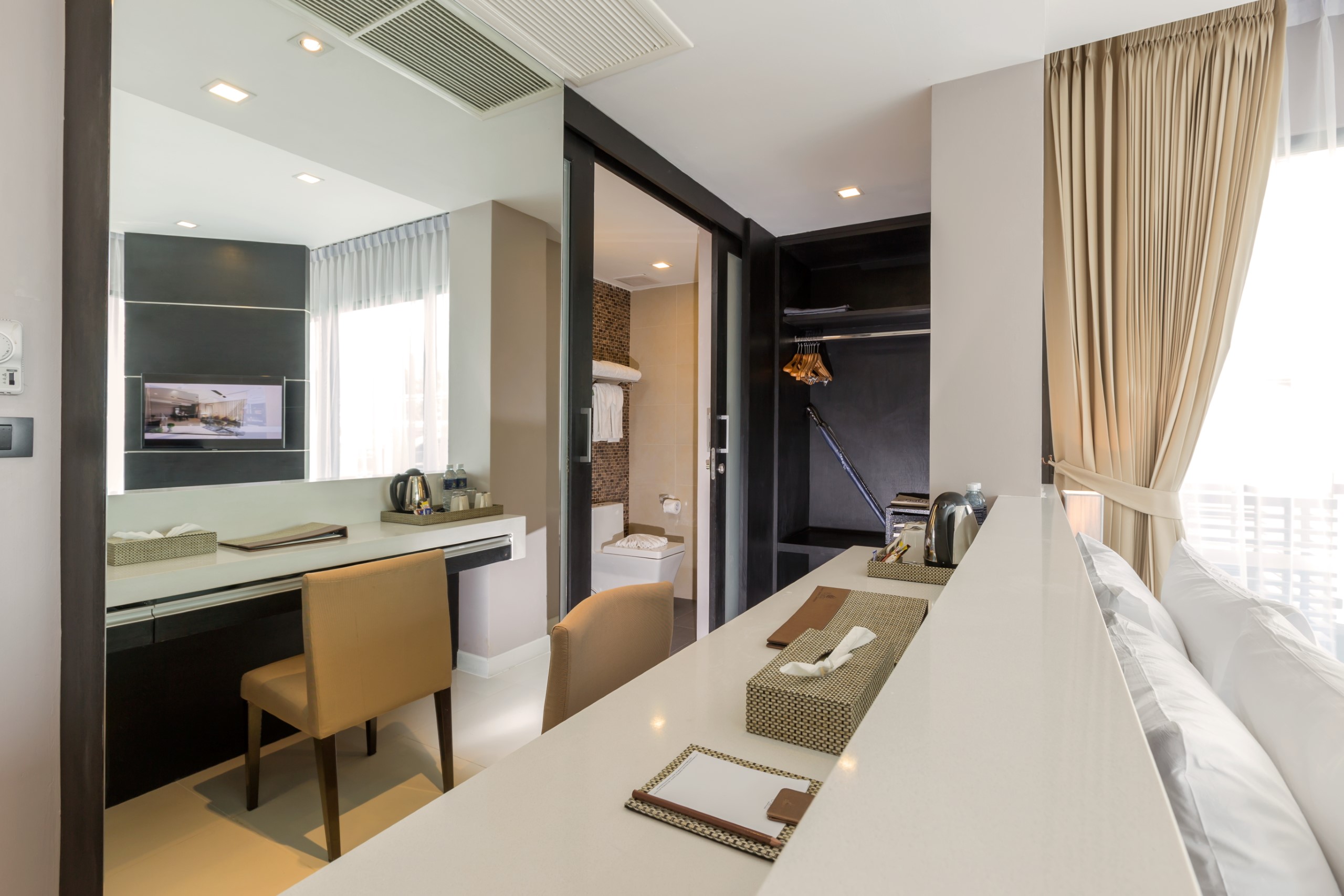 2 B/ROOM FAMILY SUITE