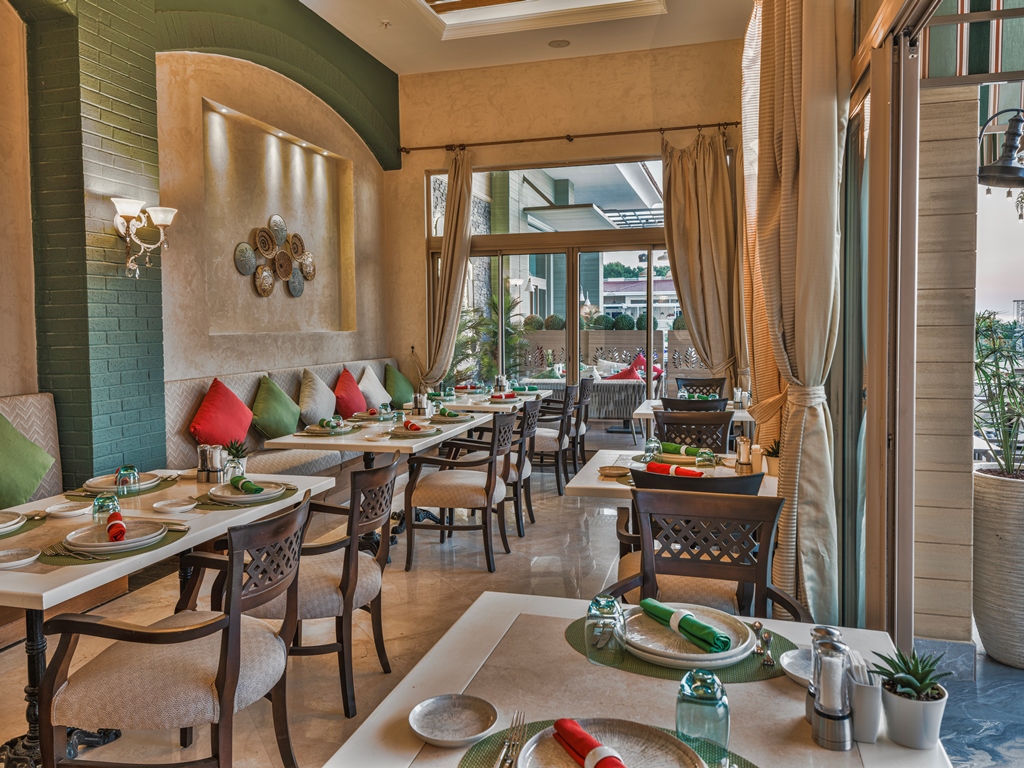 Gusto Restaurant