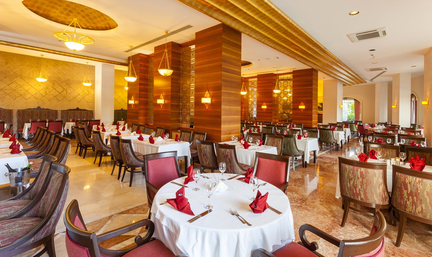 MAIN RESTAURANT