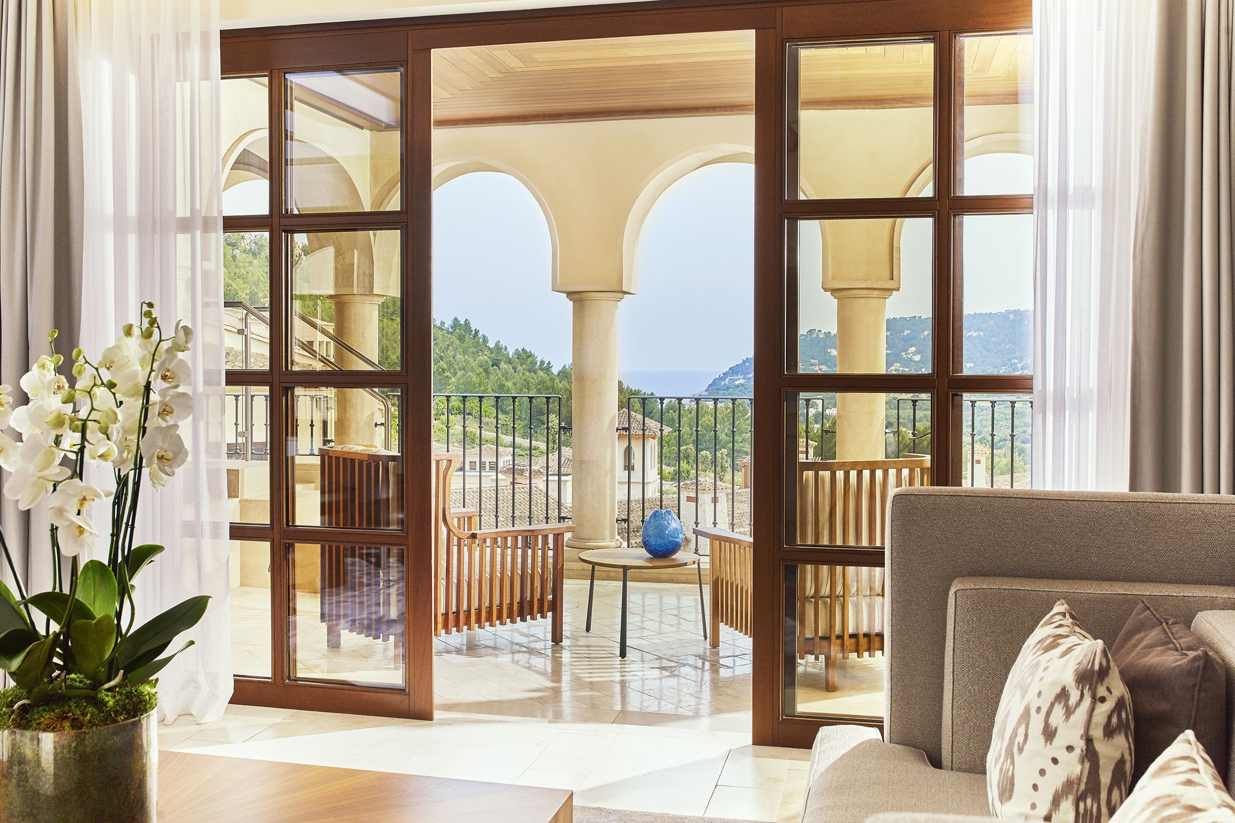 PRESIDENTIAL SUITE