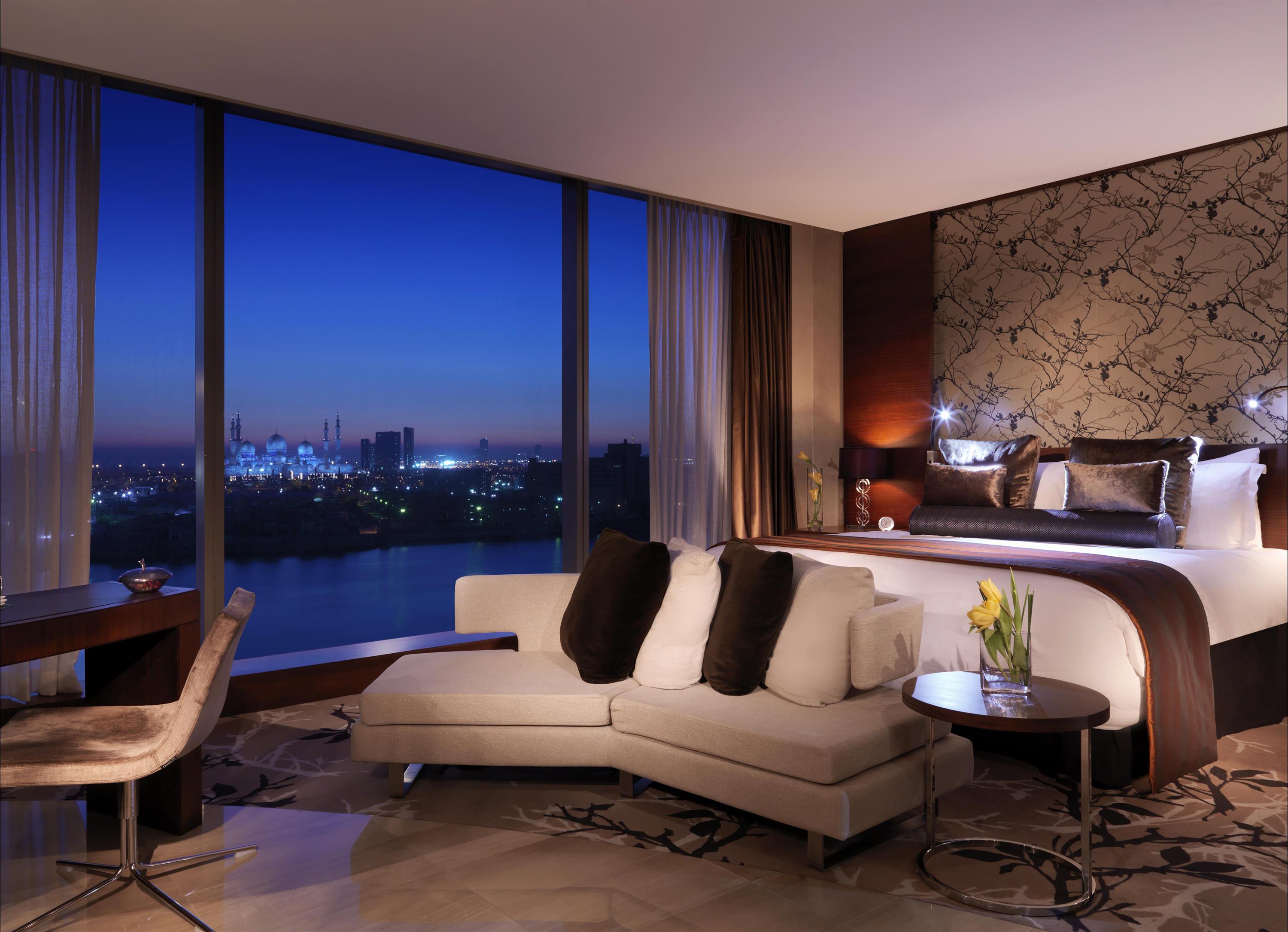 FAIRMONT GOLD VIEW ROOM