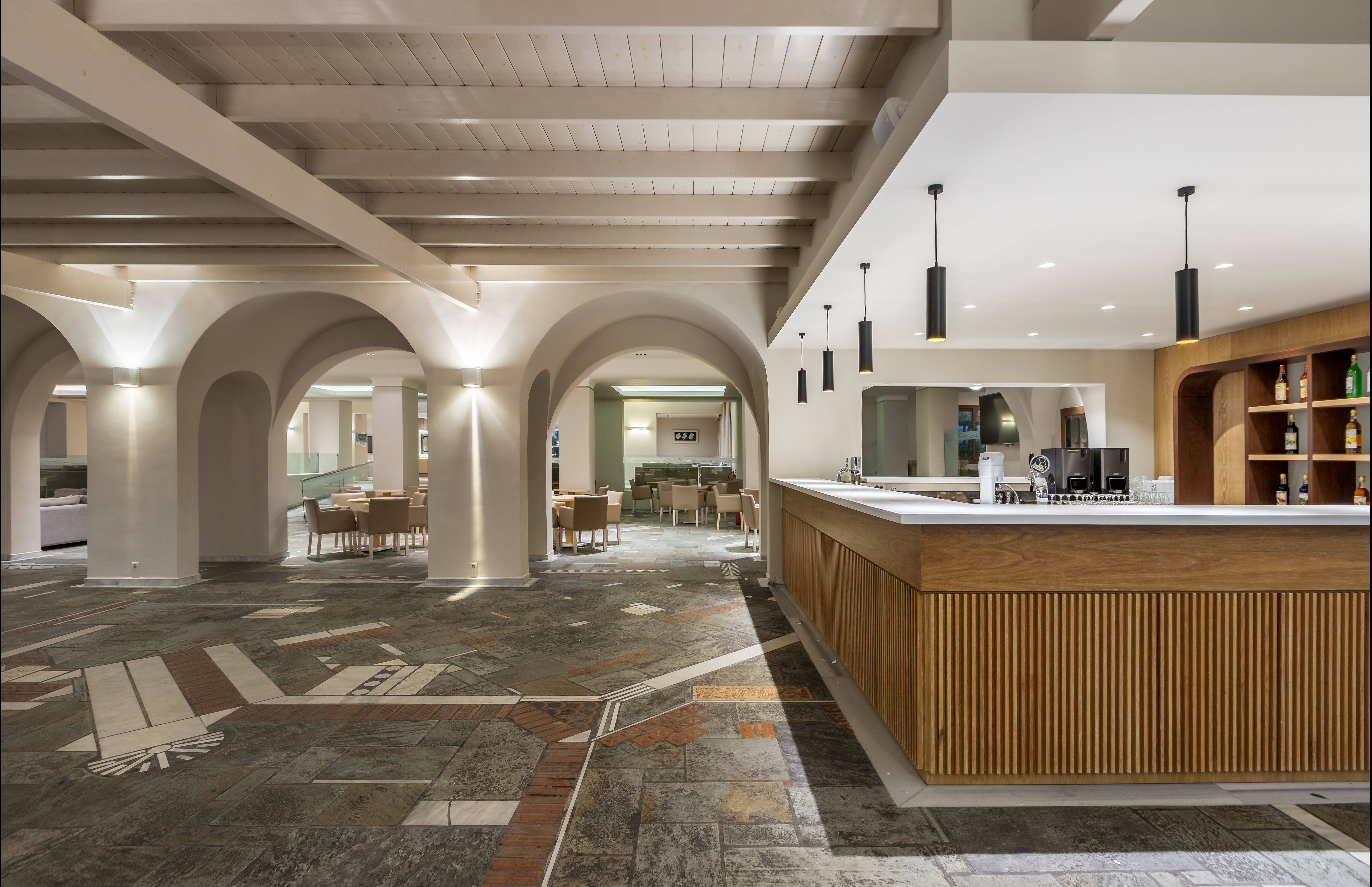 Main Bar