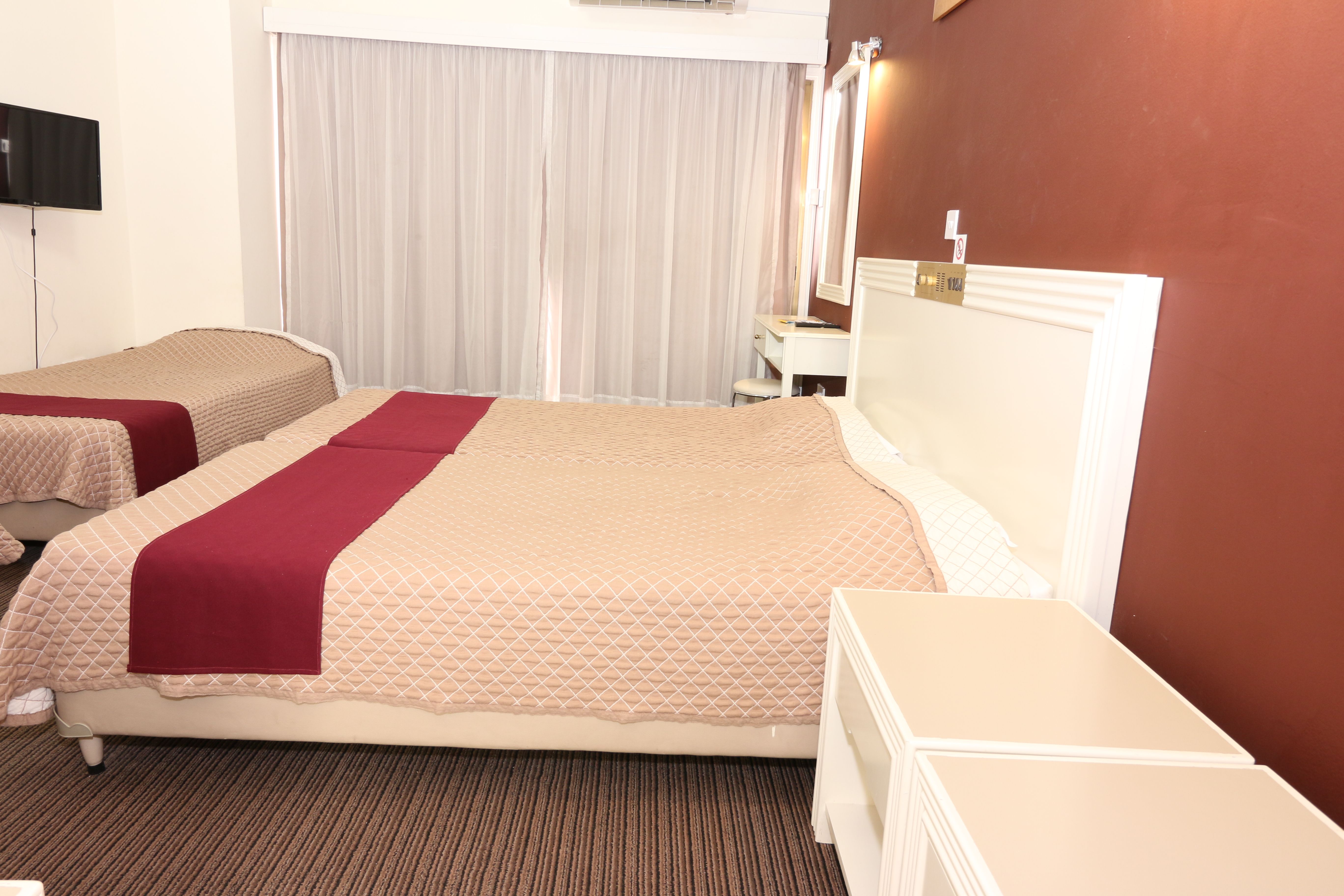  Quad Standard Room (Balcony)