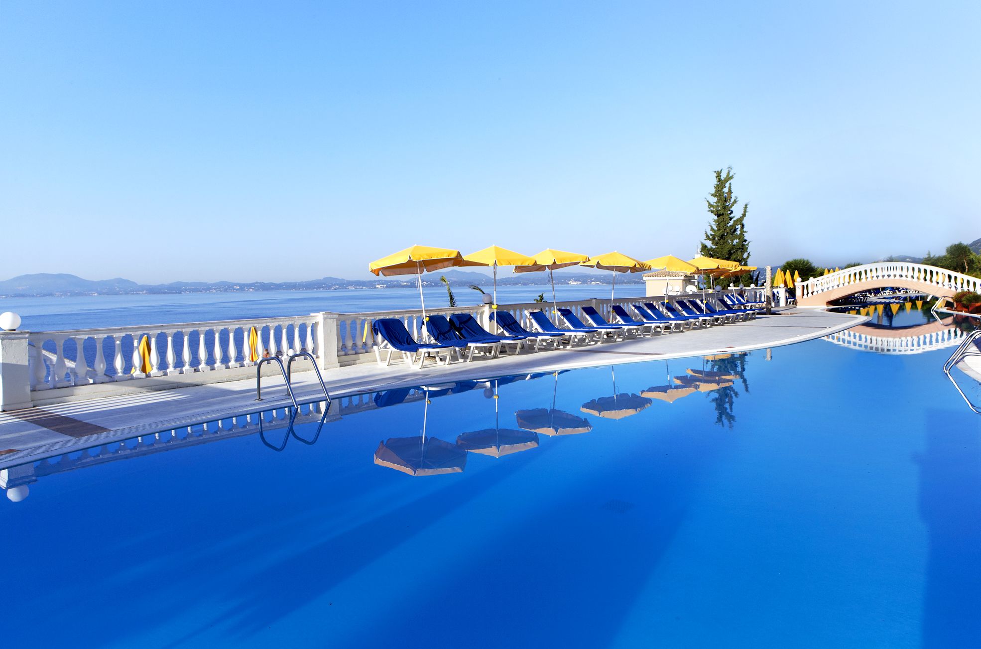 Piscina deschisă