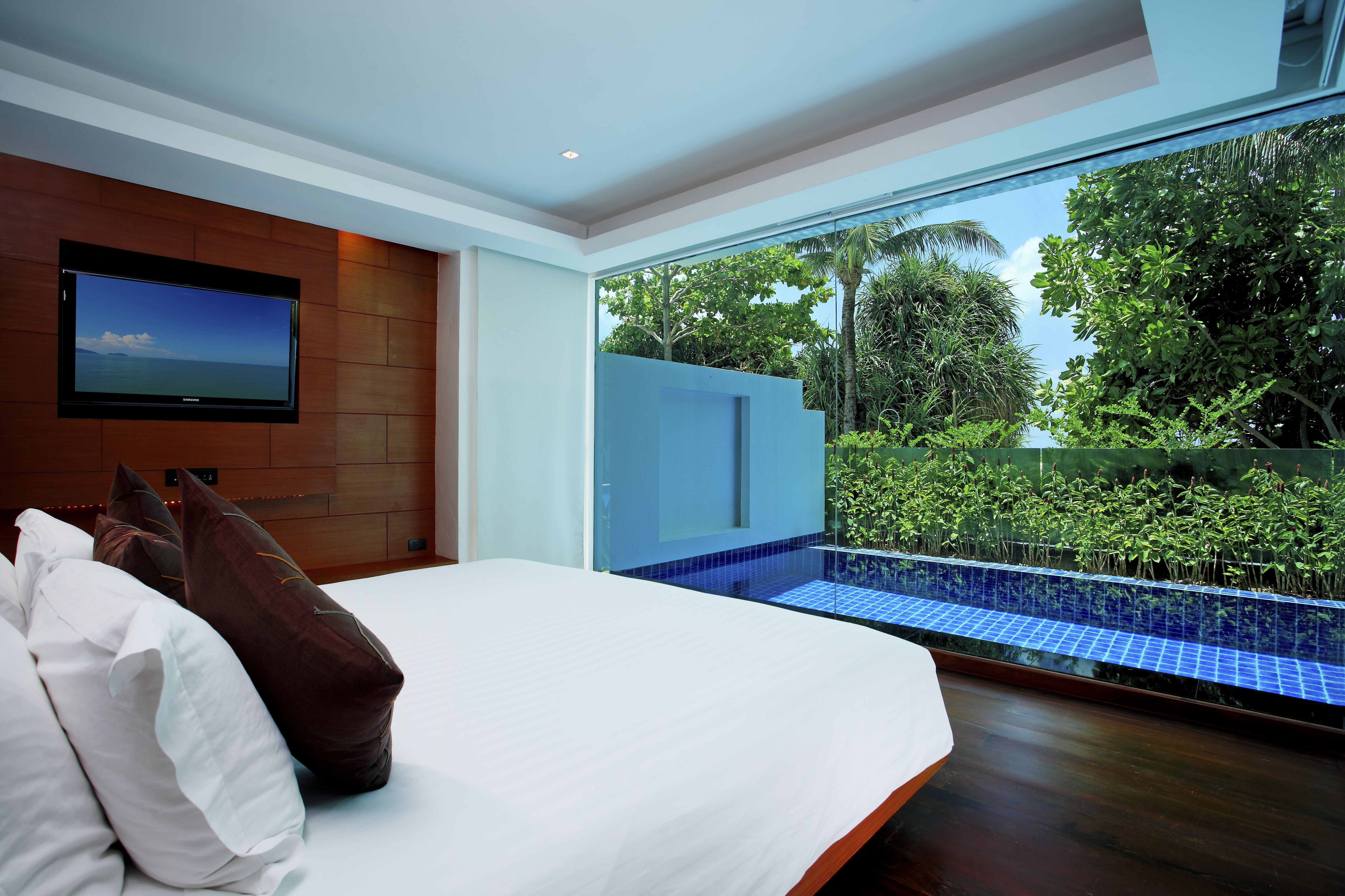 Beachfront Pool Villa