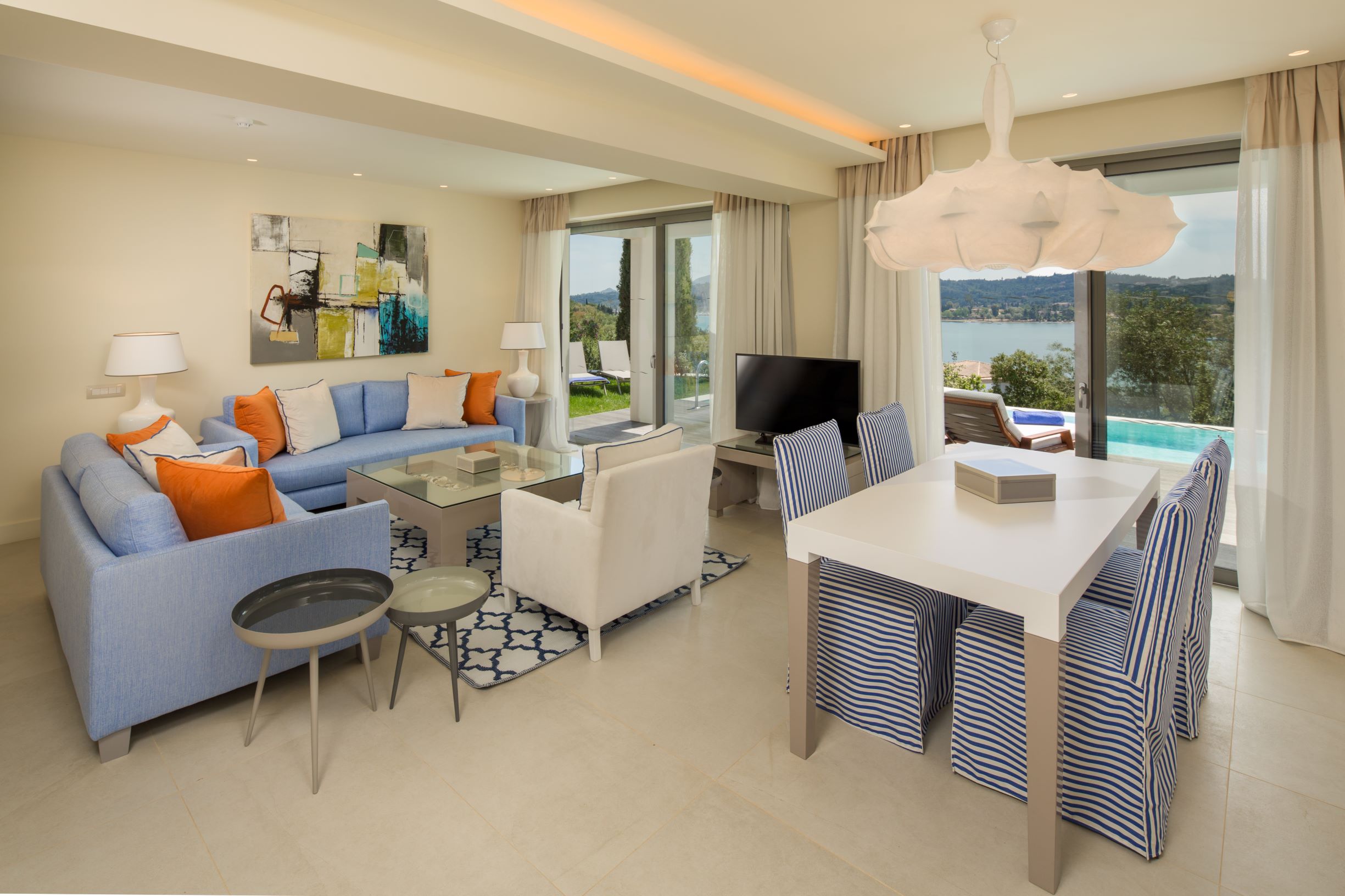 DELUXE PANORAMA VILLA WITH POOL