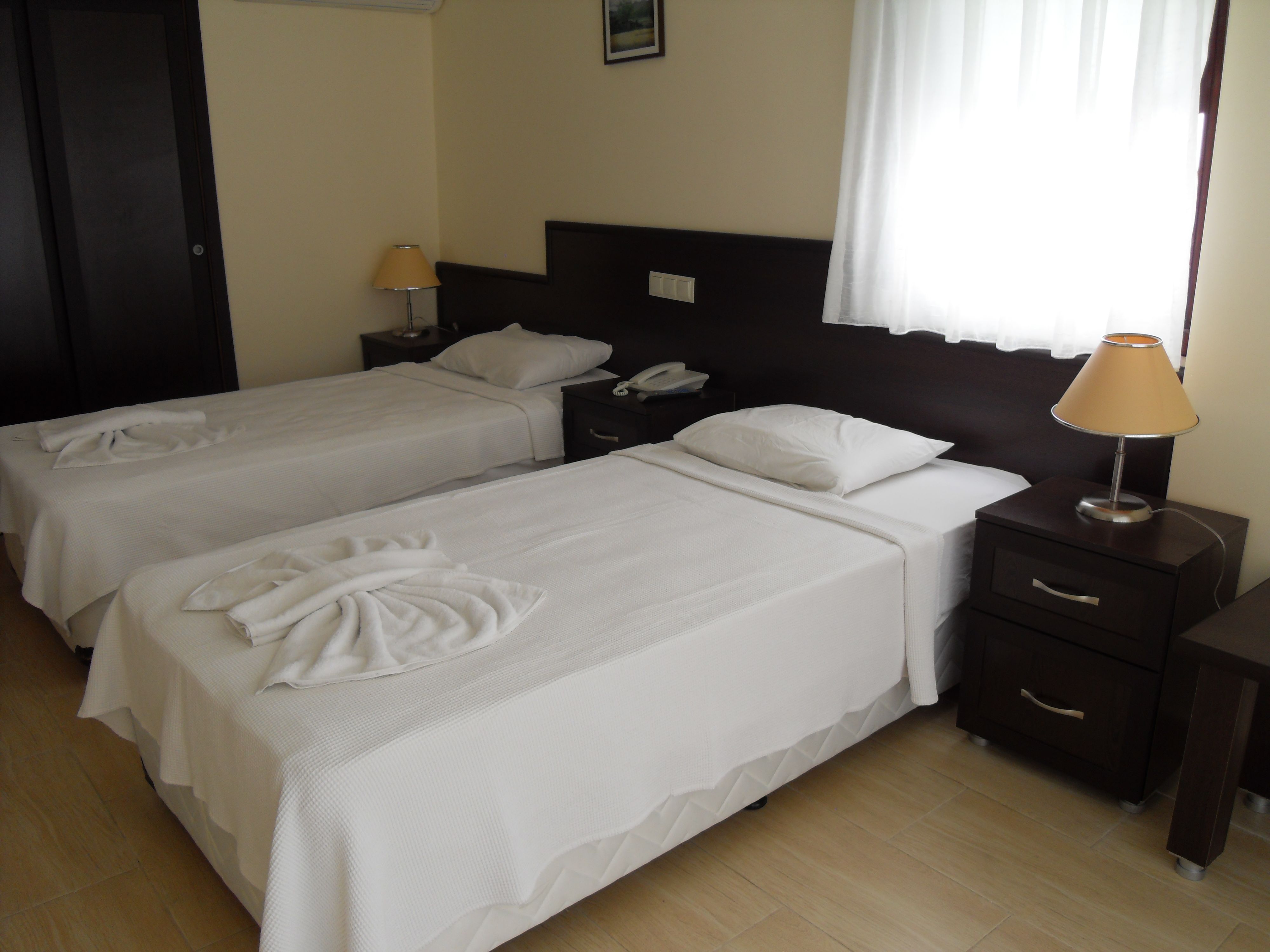 STANDARD  ROOM 