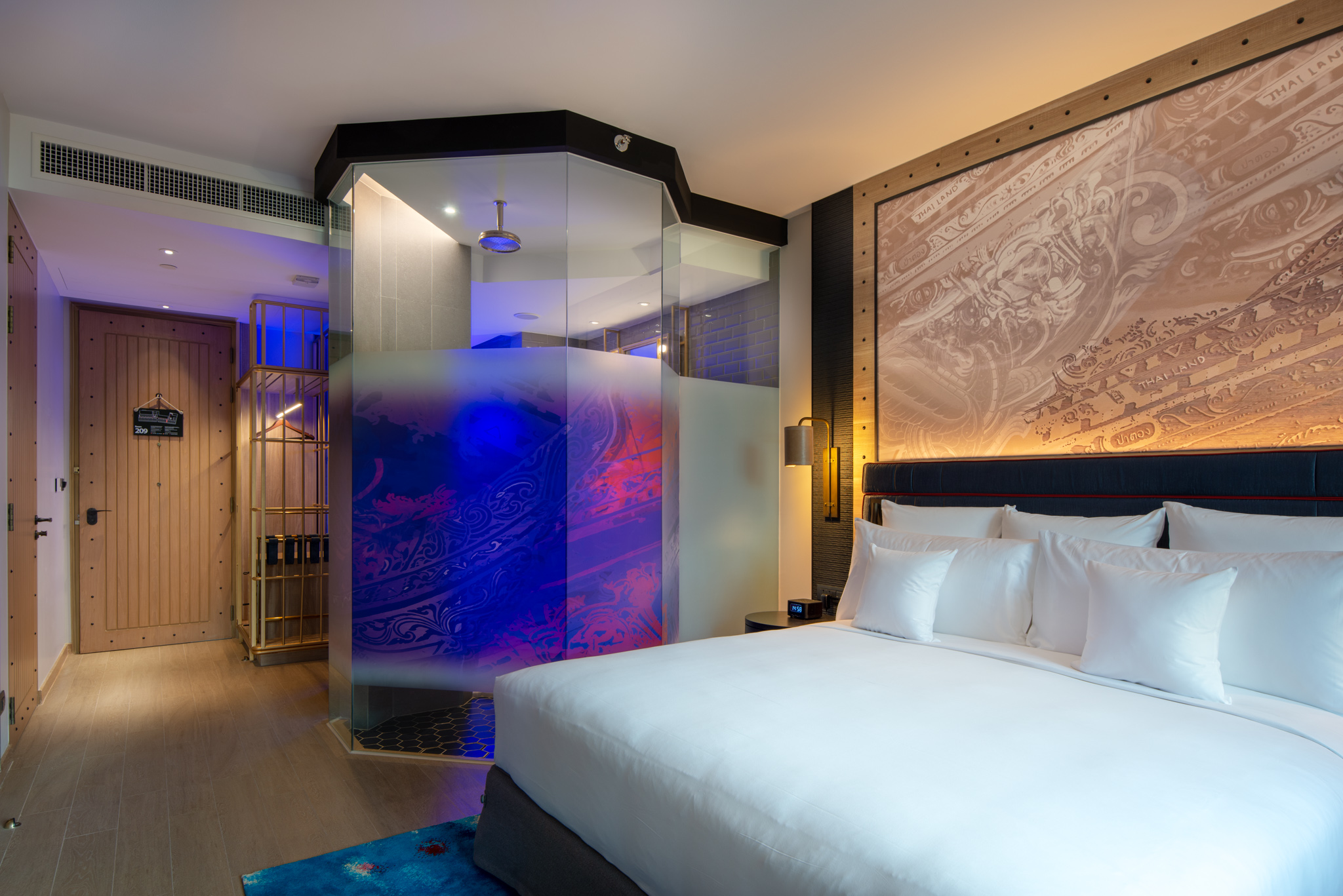Retreat View Room