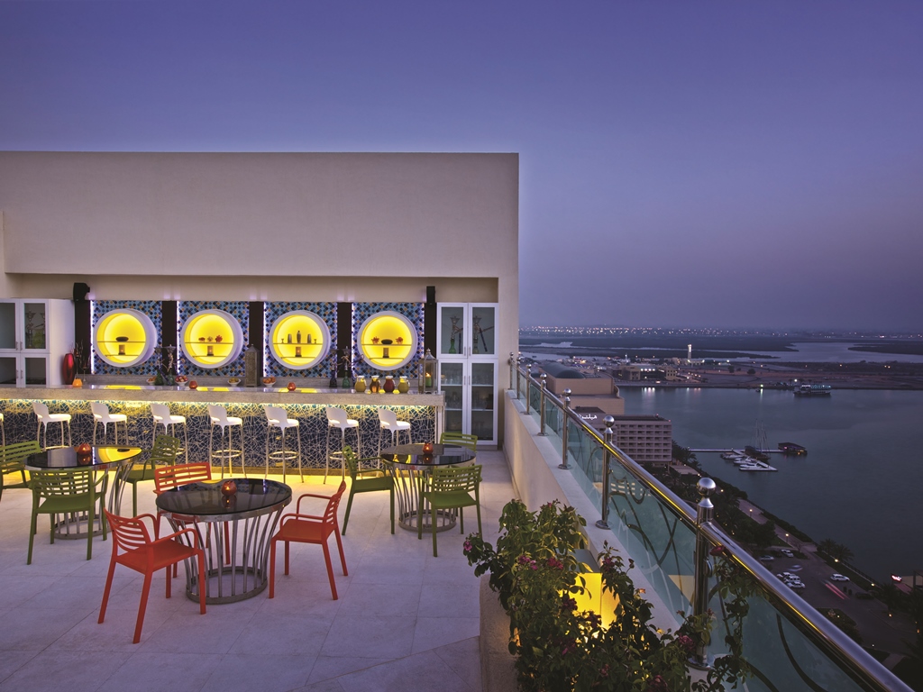 TreeTop Bar