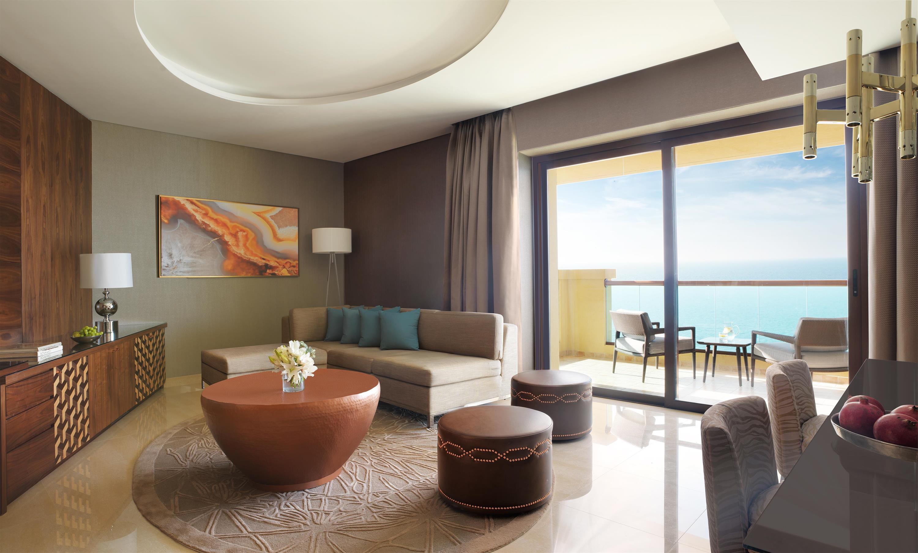 TWO BEDROOM CORNER SUITE