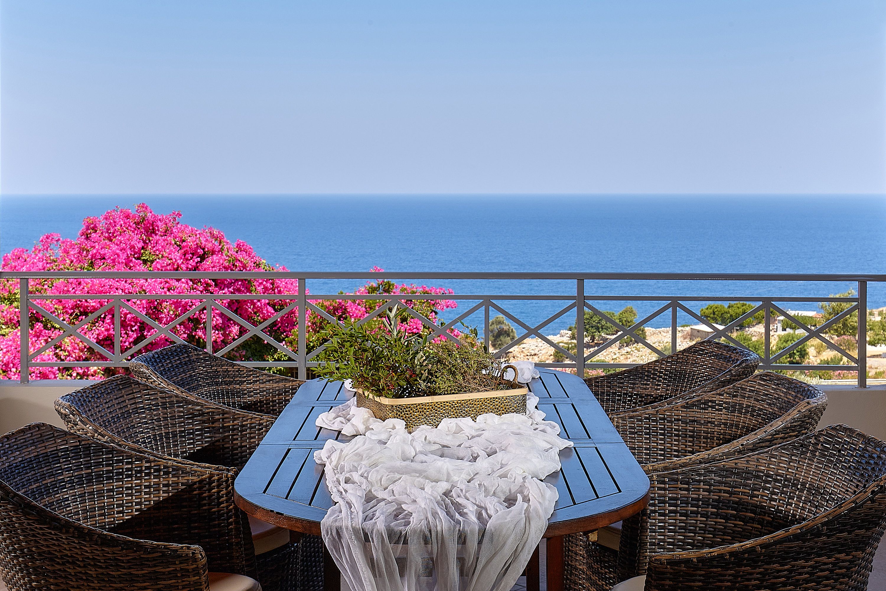 OKEANIDES LUXURY VILLAS