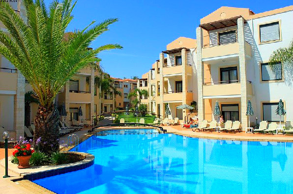 Hotel Creta Palm, Chania, exterior, piscina, hotel.jpg