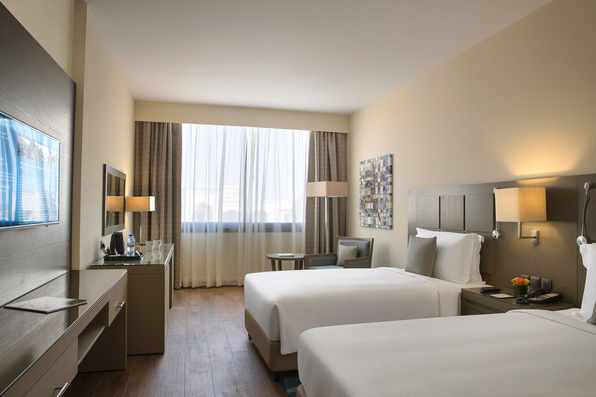 GARDEN VIEW ROOM KING OR TWIN