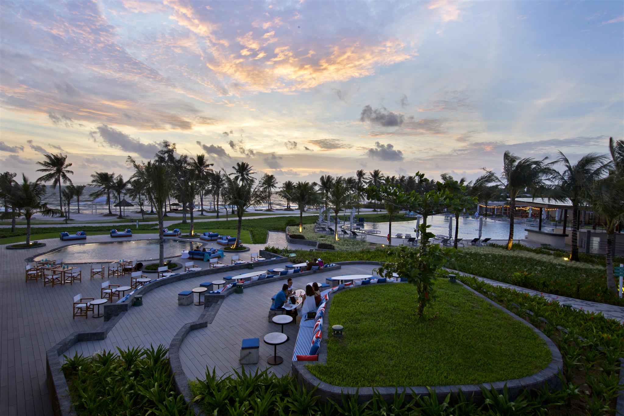 Ola Beach Club