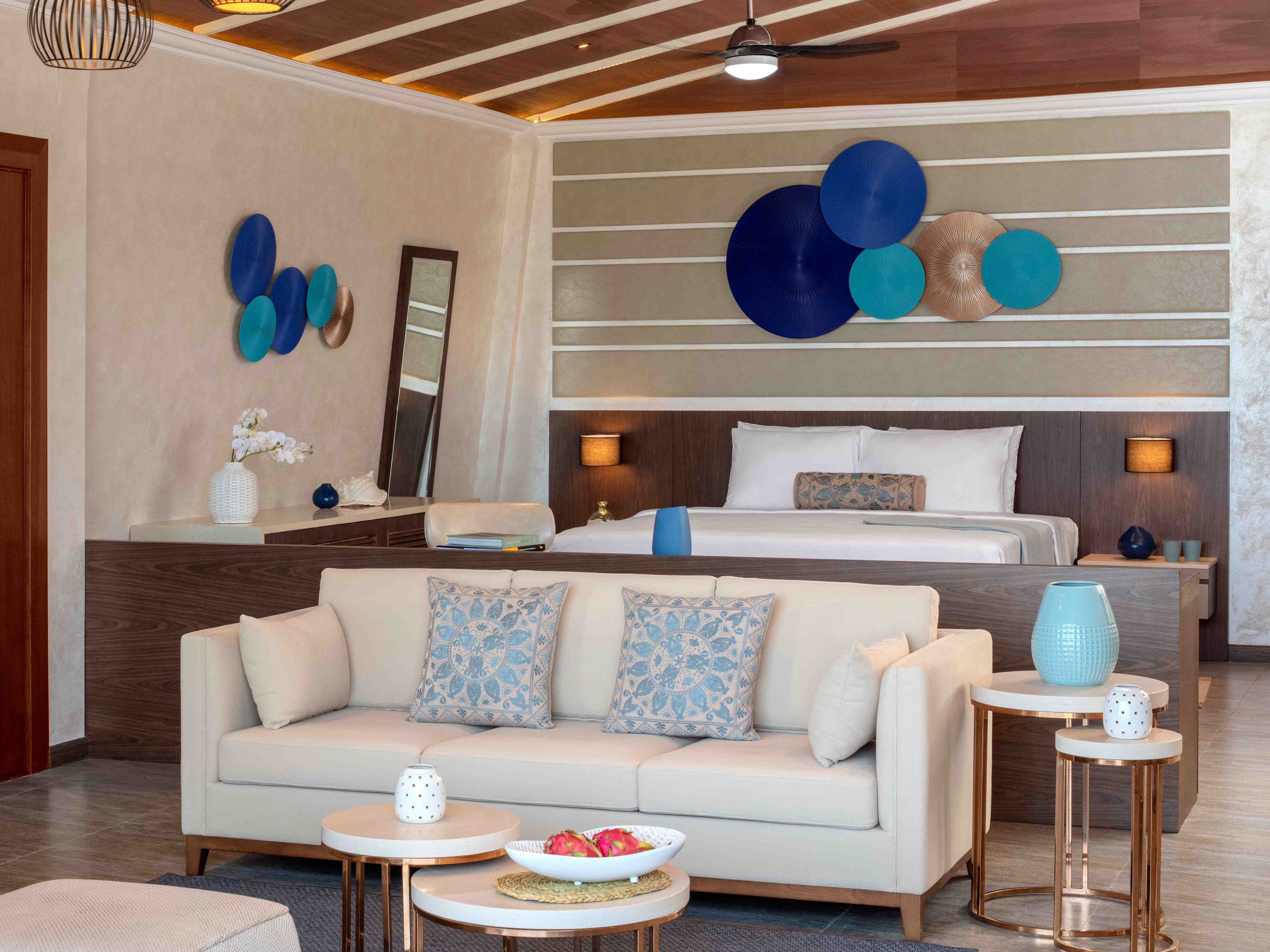 Deluxe Ocean  View Suite
