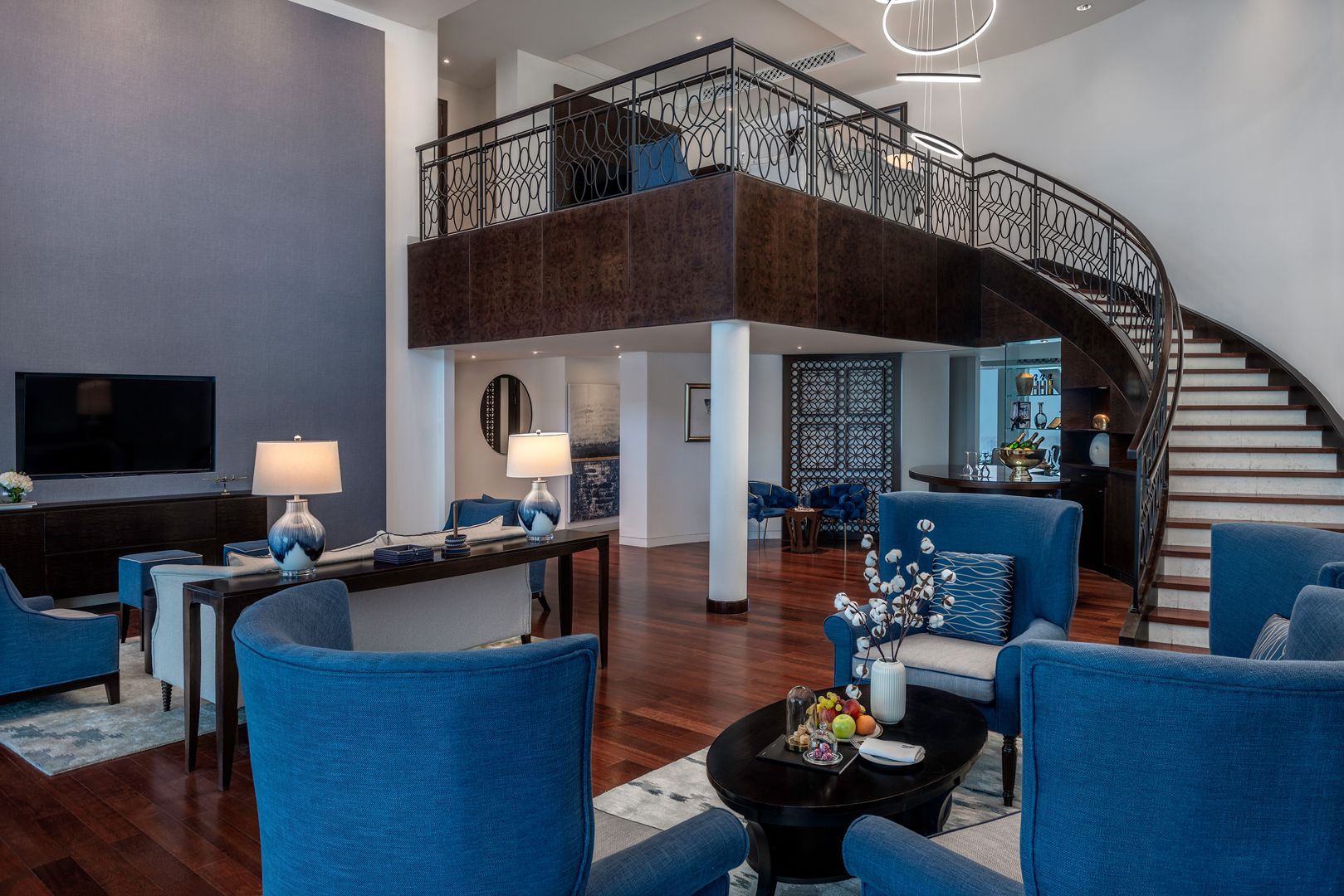 SKY Suite